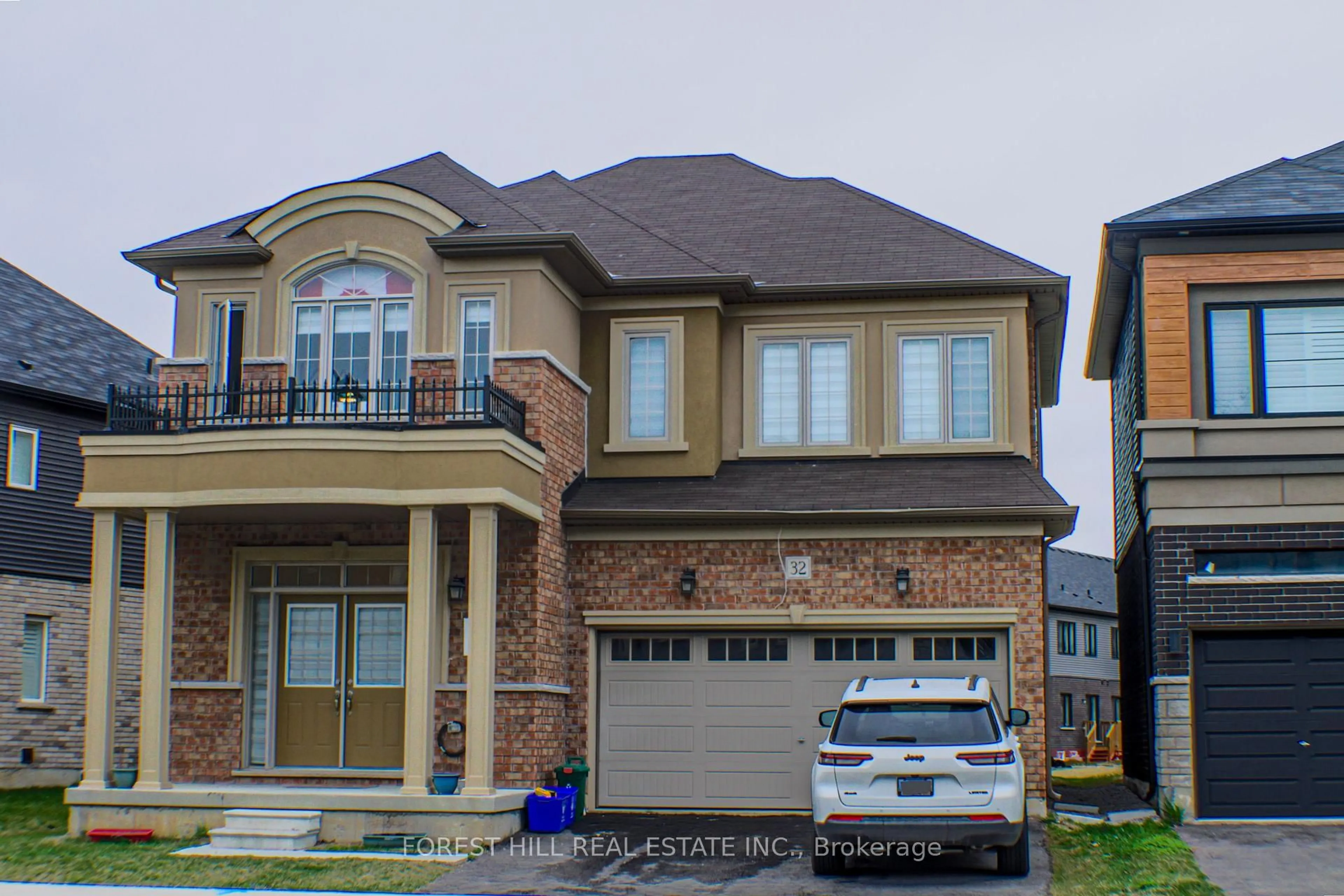 Home with brick exterior material, street for 32 Stauffer Rd, Brantford Ontario M6A 1N3