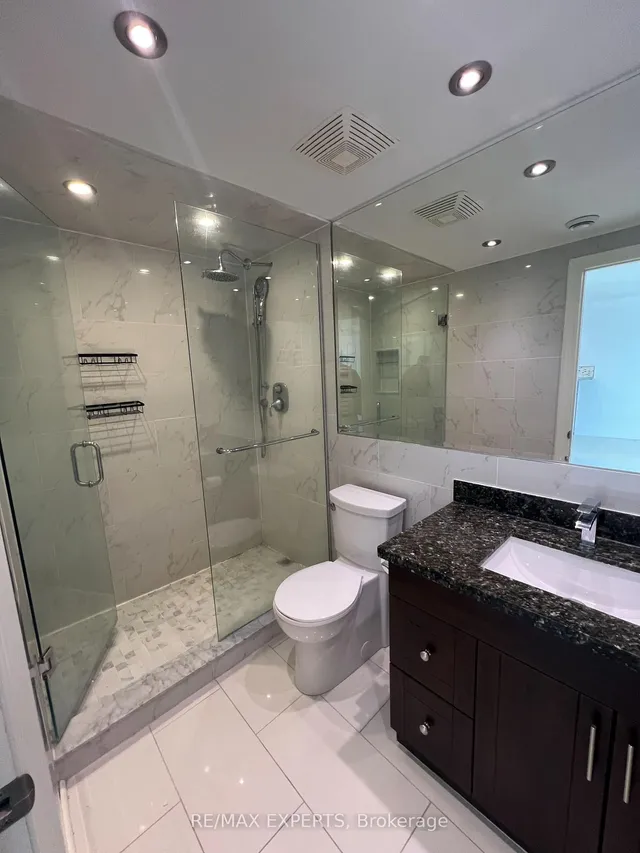 Additional property image - 345 Briarmeadow Dr Unit 404