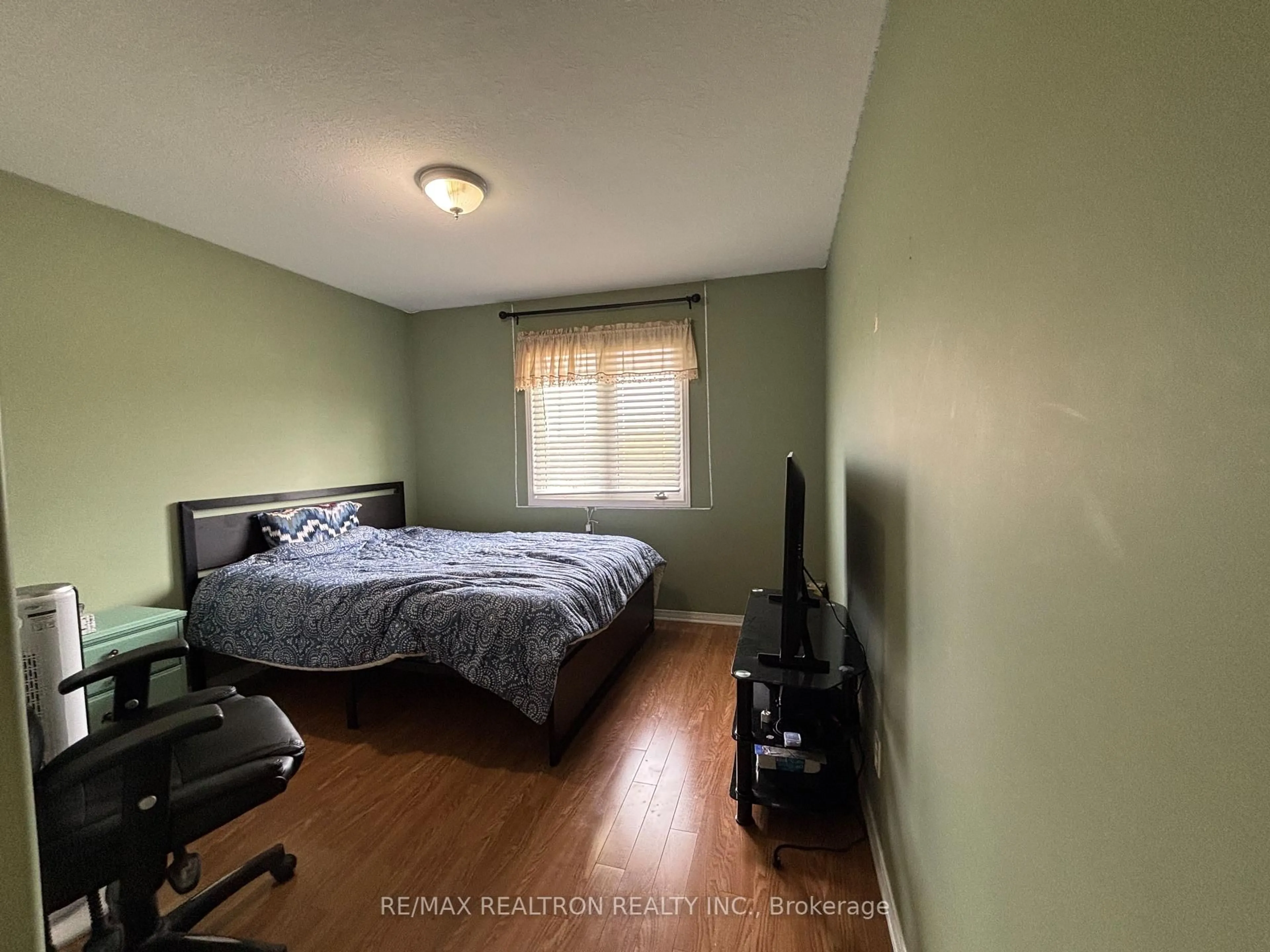 A pic of a room for 436 Weston Cres, Kingston Ontario K7M 9E7