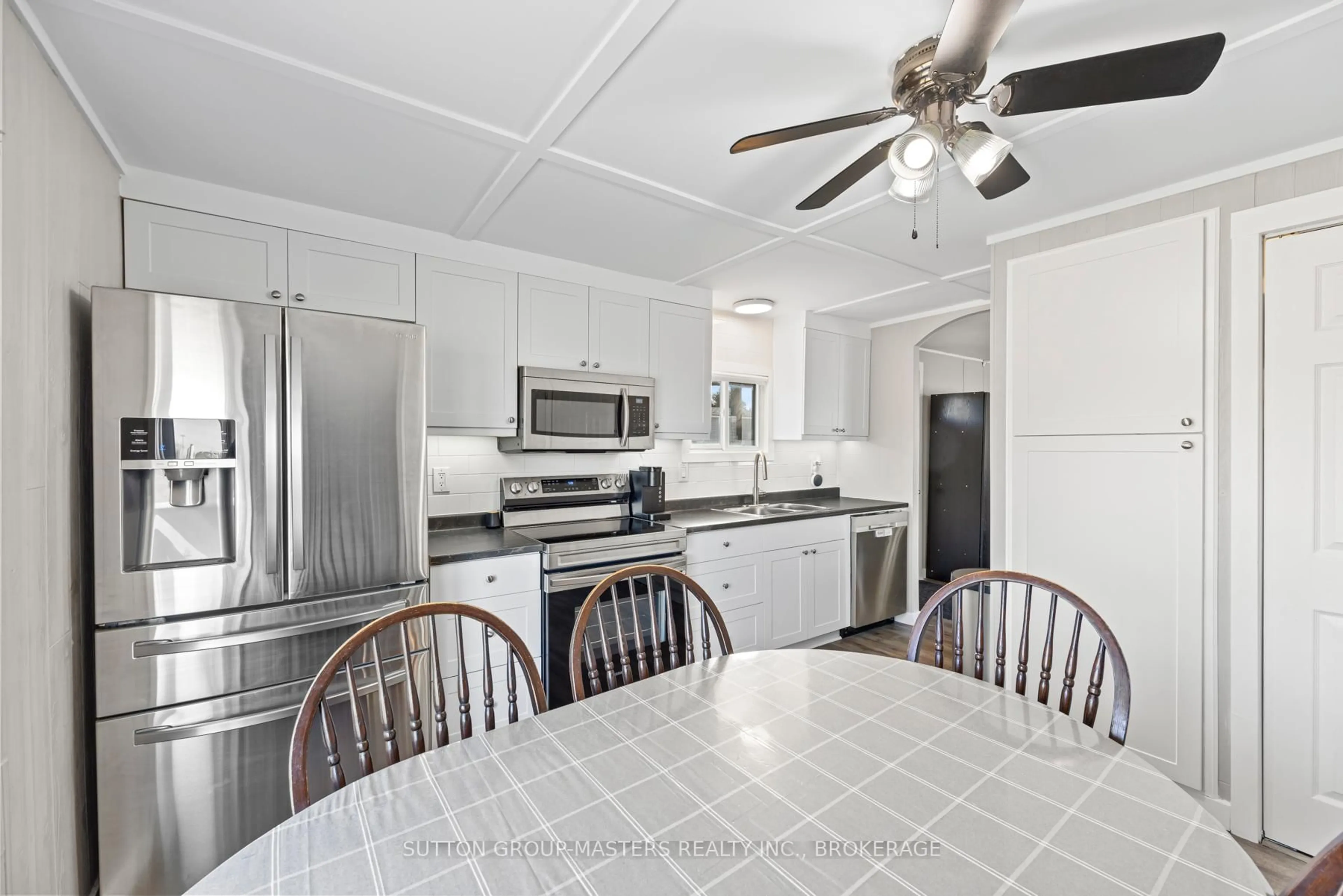Unknown for 38 Kapyong Cres, Kingston Ontario K7K 5T5