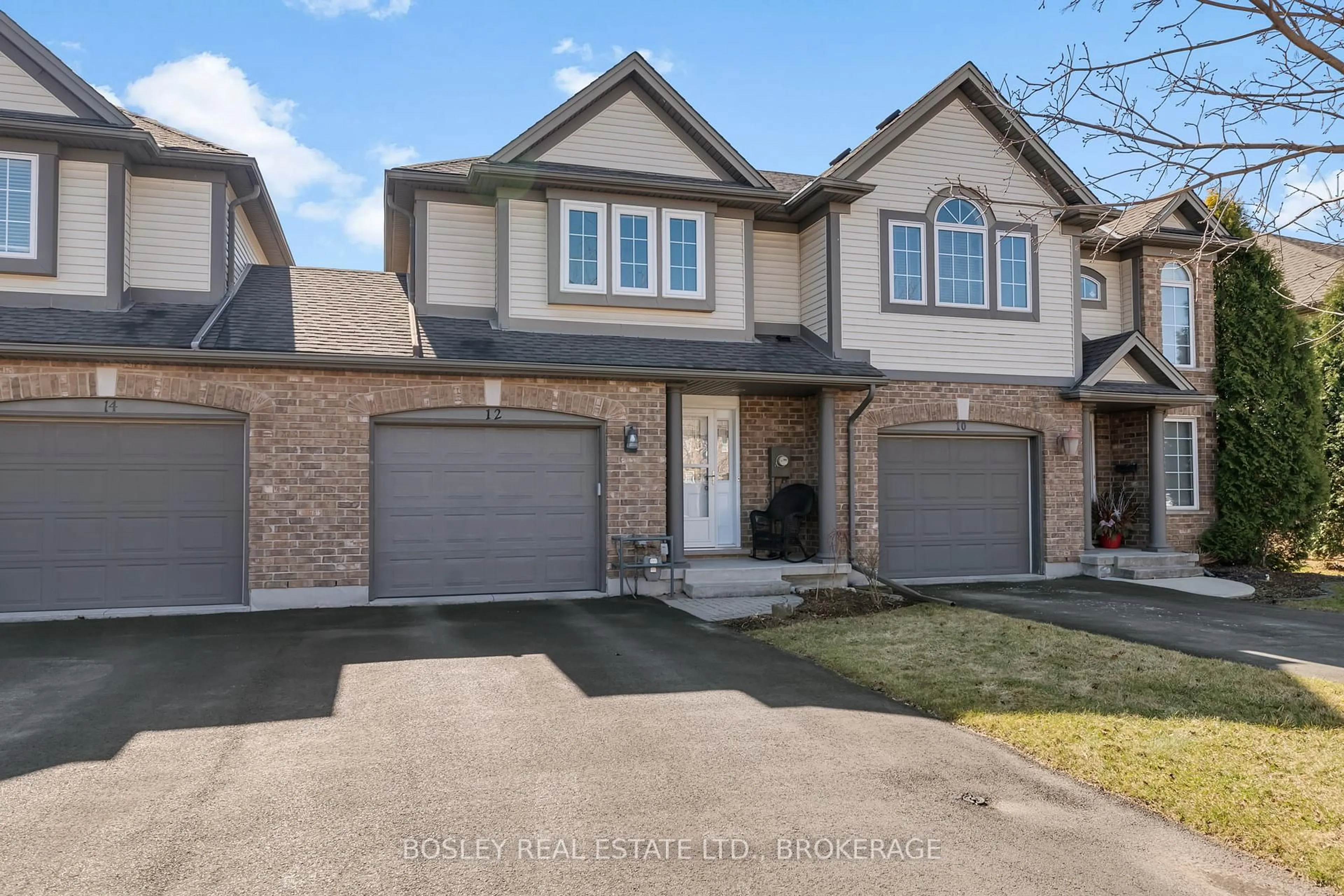 Home with brick exterior material, street for 12 Flynn Crt, St. Catharines Ontario L2S 4E1