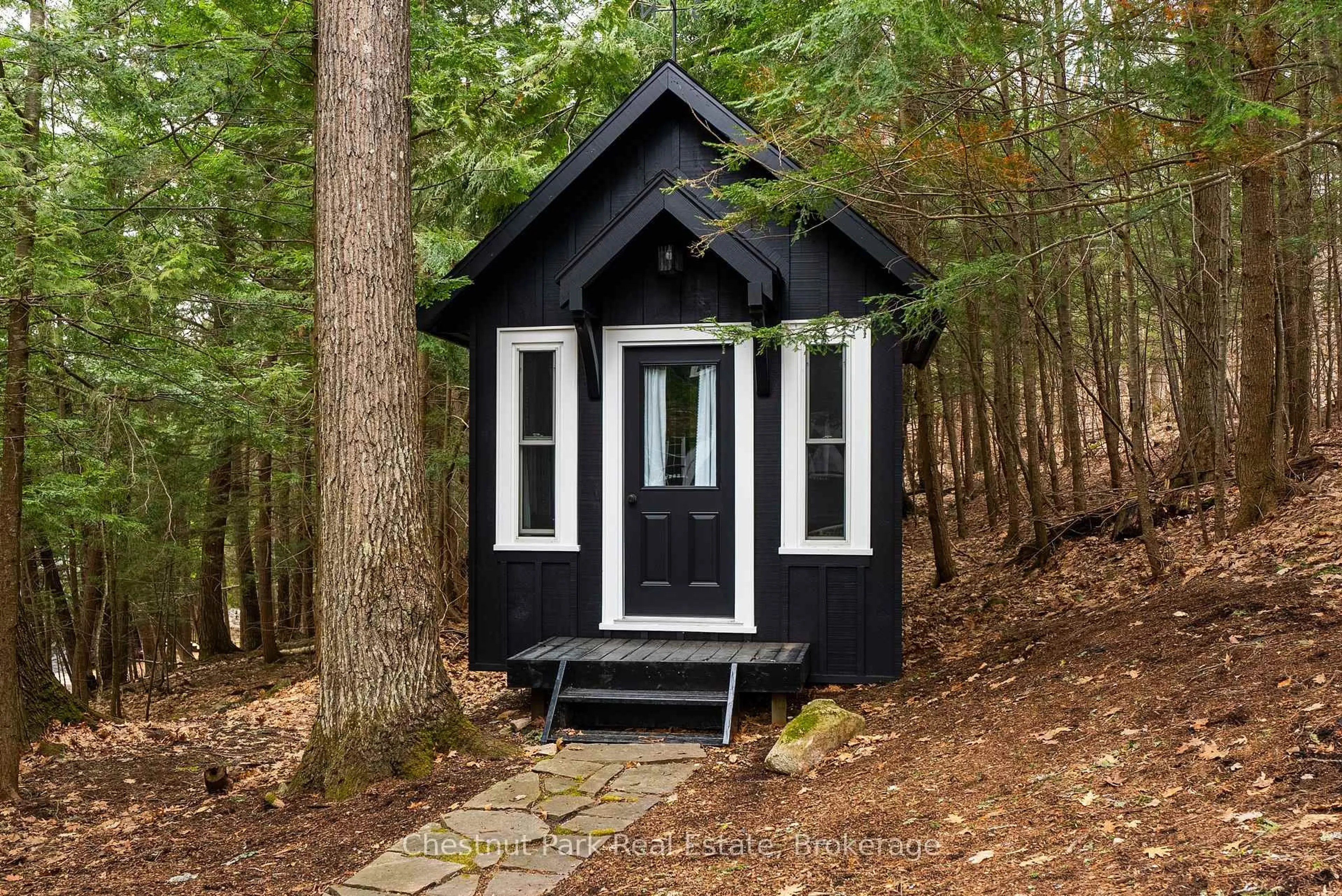 Shed for 30 LITTLE JOE Rd, Seguin Ontario P0C 1J0