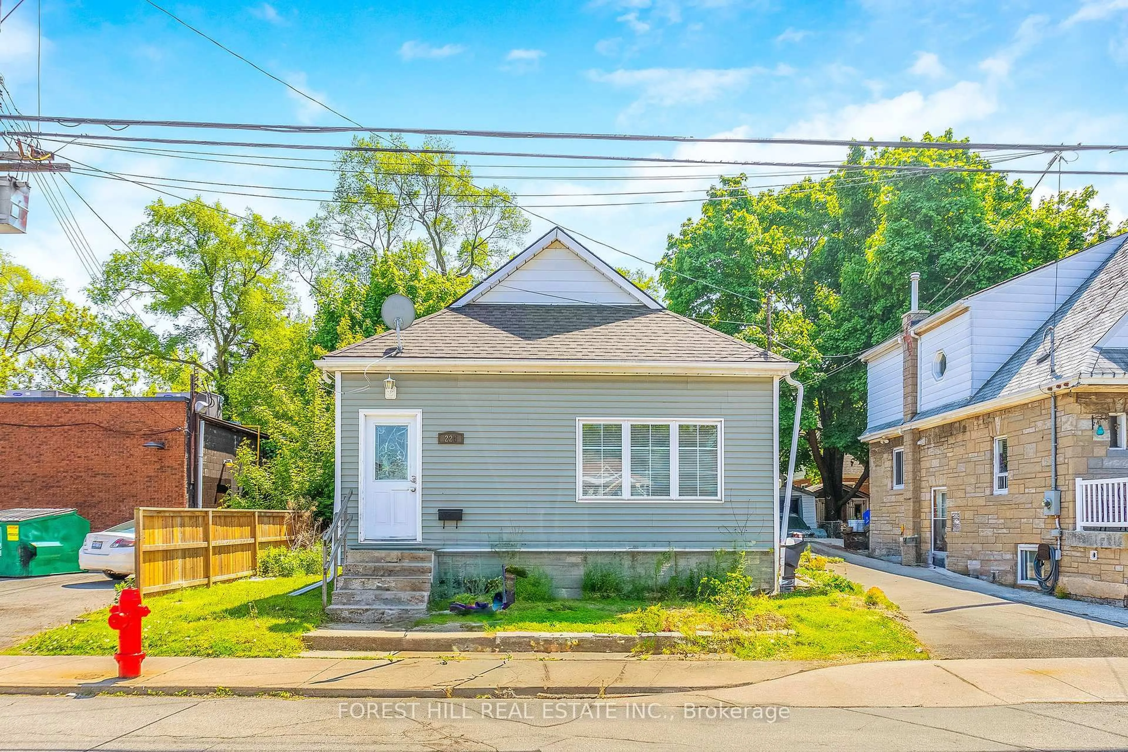 Unknown for 224 Brucedale Ave, Hamilton Ontario L9A 1P3