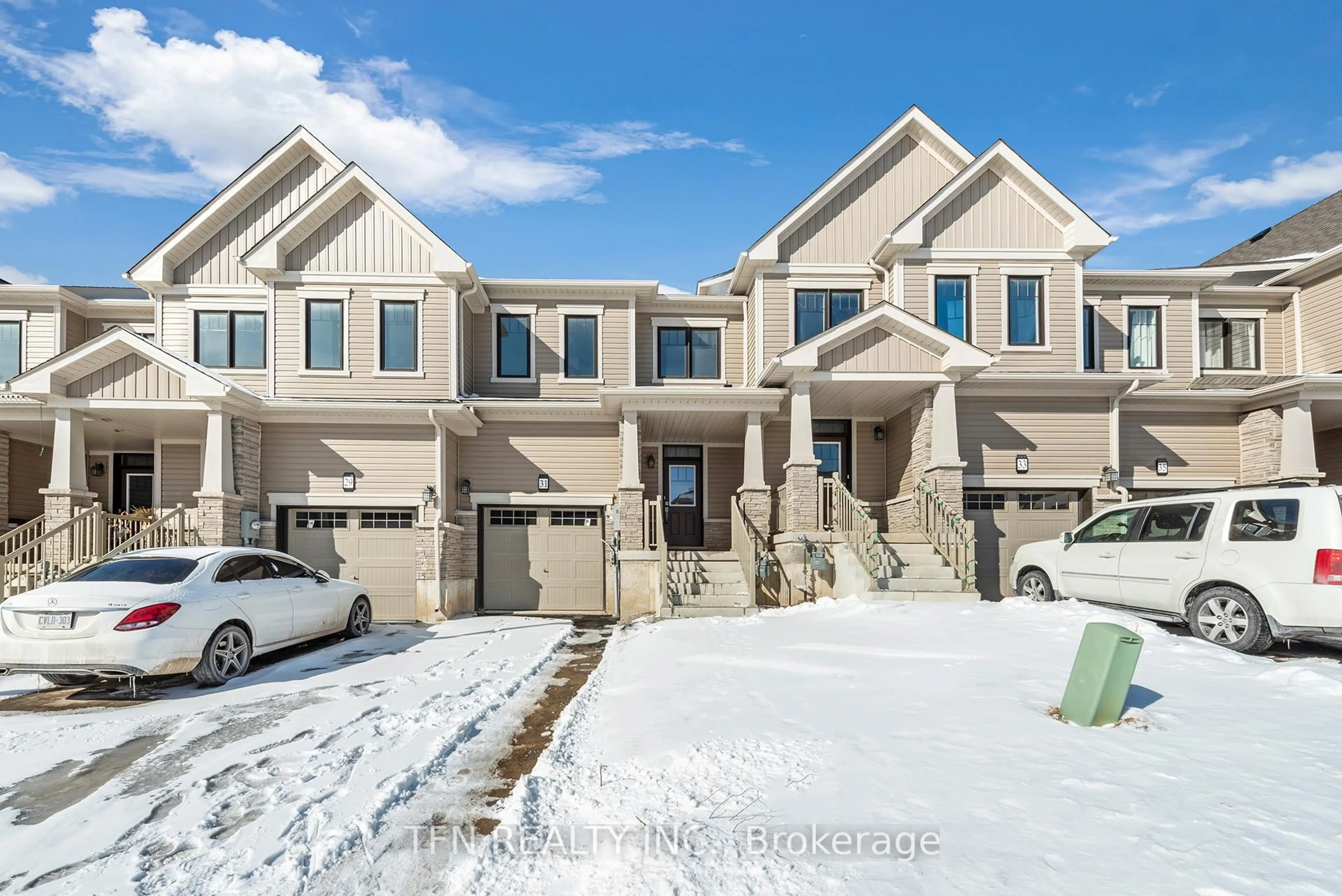 Unknown for 31 Lonsdale Rd, Haldimand Ontario N3W 0J6