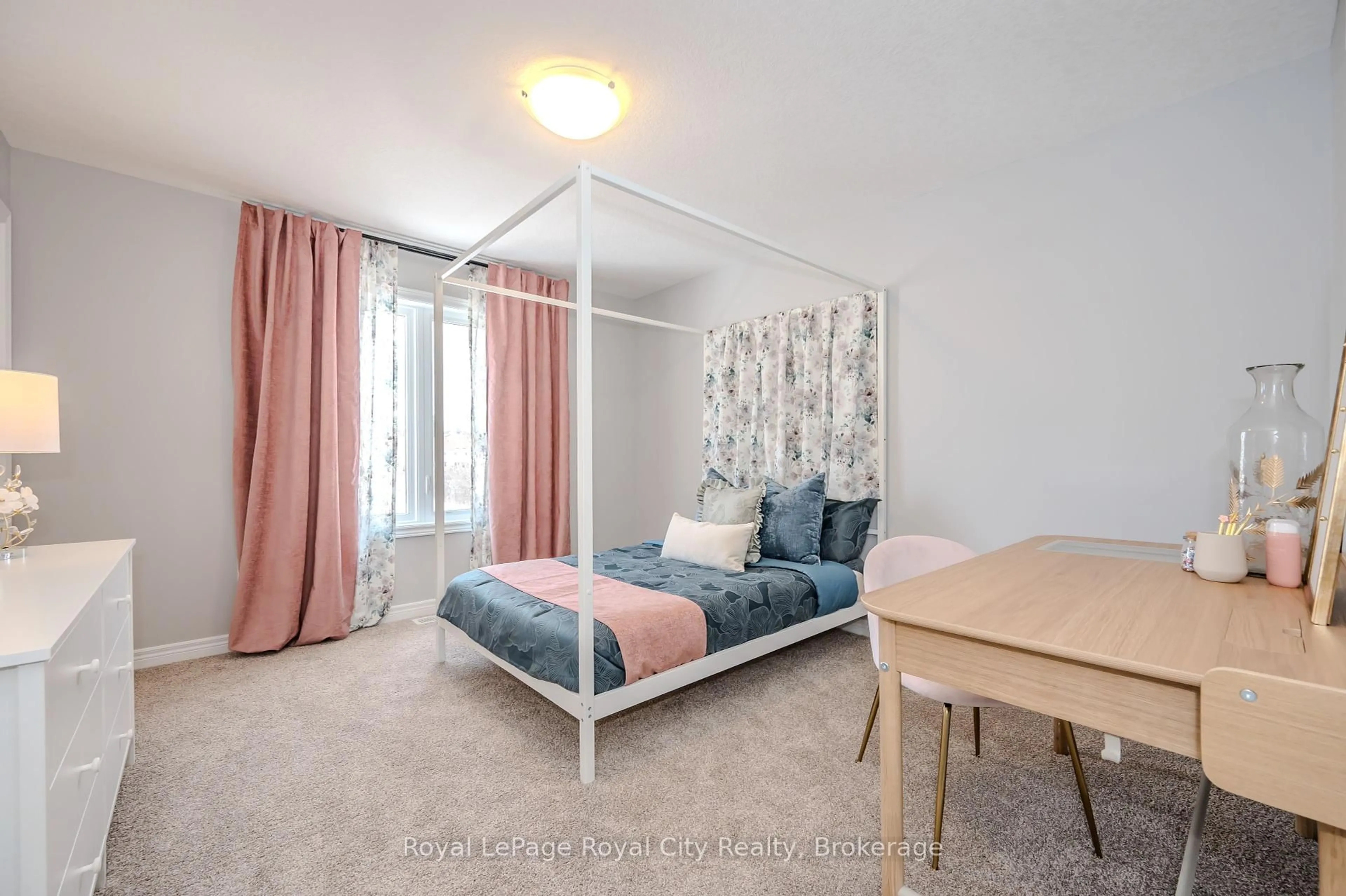 Bedroom with bed, unknown for 5 Sora Lane, Guelph Ontario N1E 0T4