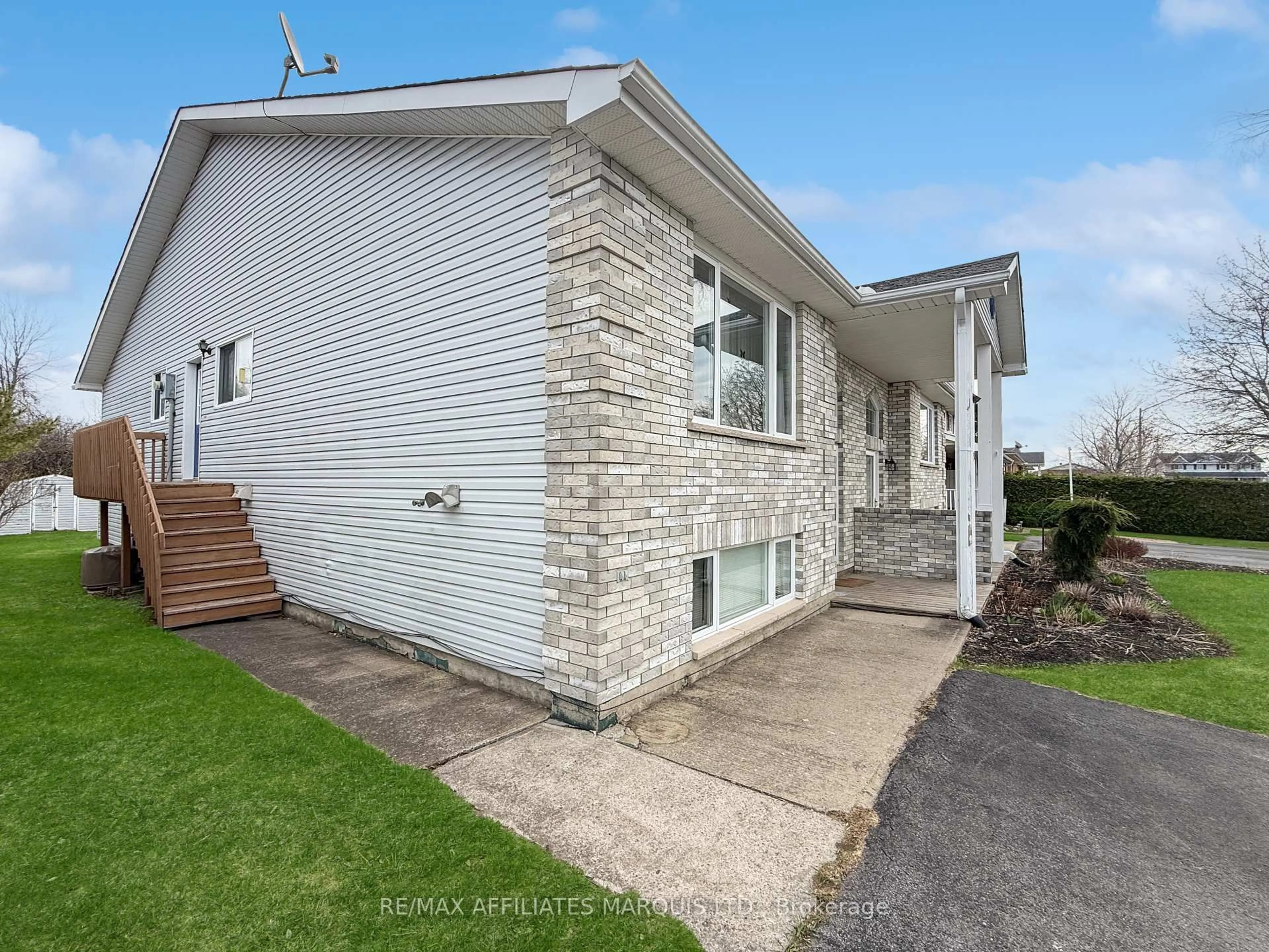 Unknown for 58 Rowan Dr, South Dundas Ontario K0C 1X0