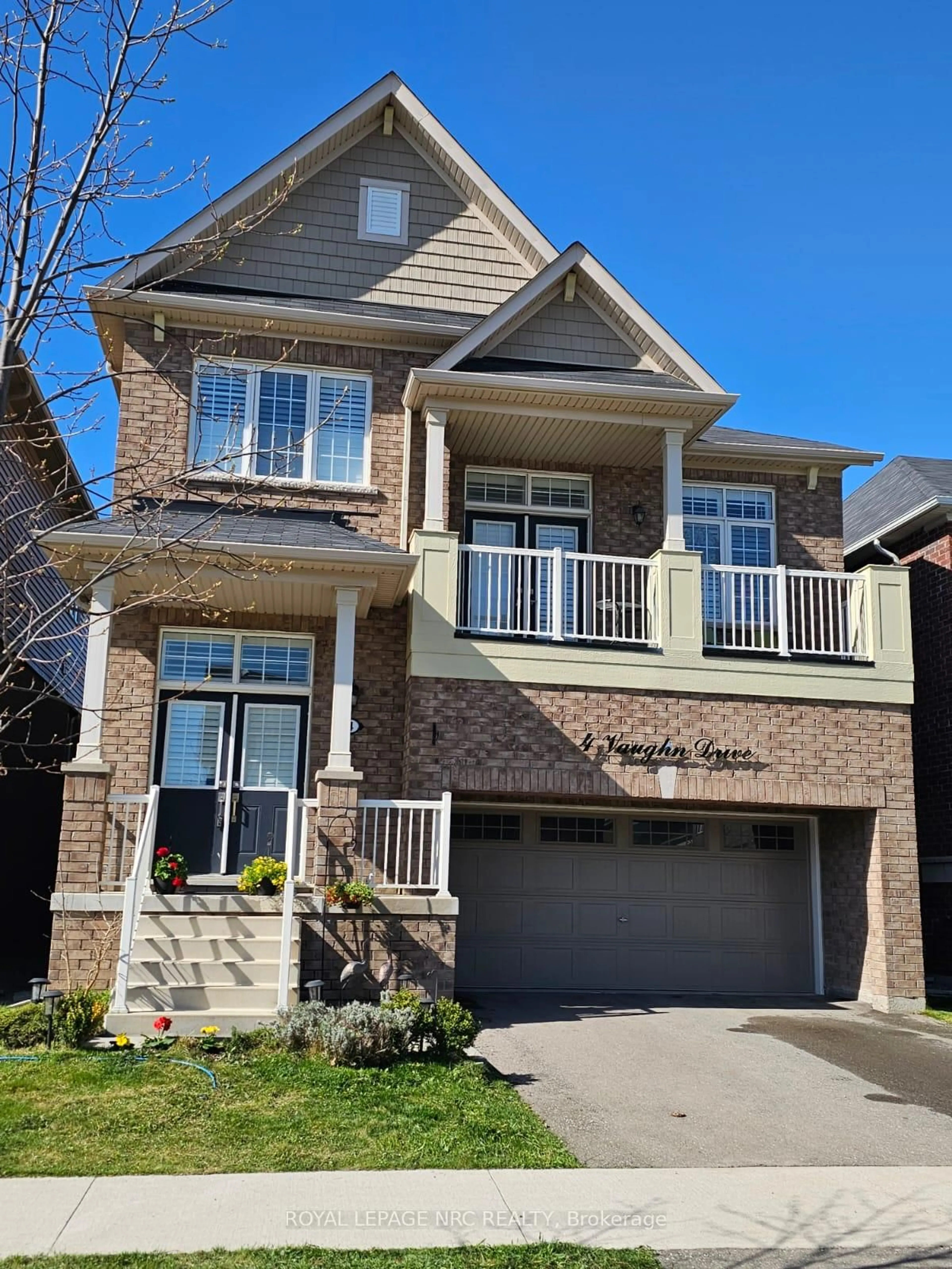 Home with brick exterior material, street for 04 Vaughn Dr, Thorold Ontario L3B 0G7