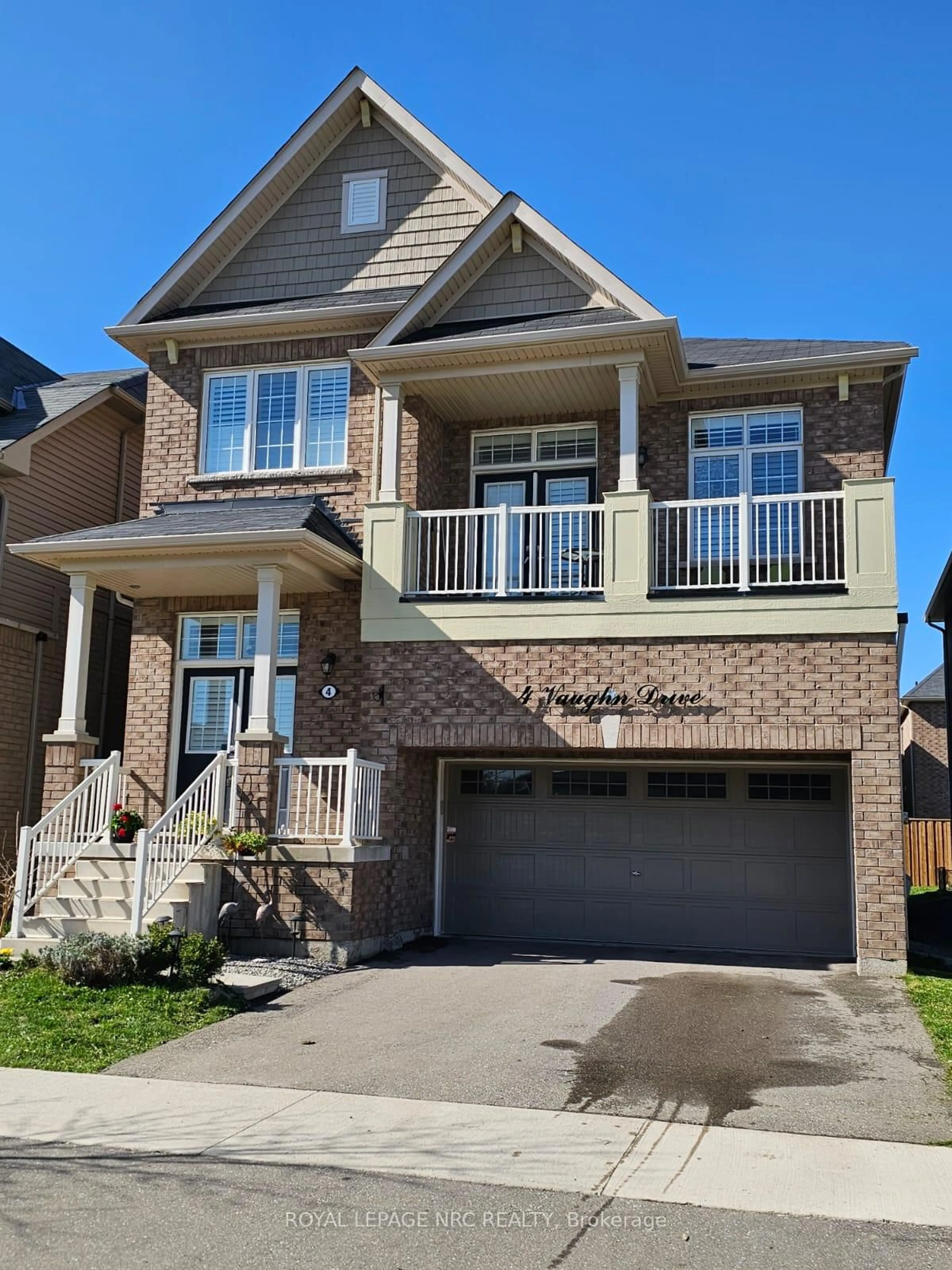 Home with brick exterior material, street for 04 Vaughn Dr, Thorold Ontario L3B 0G7