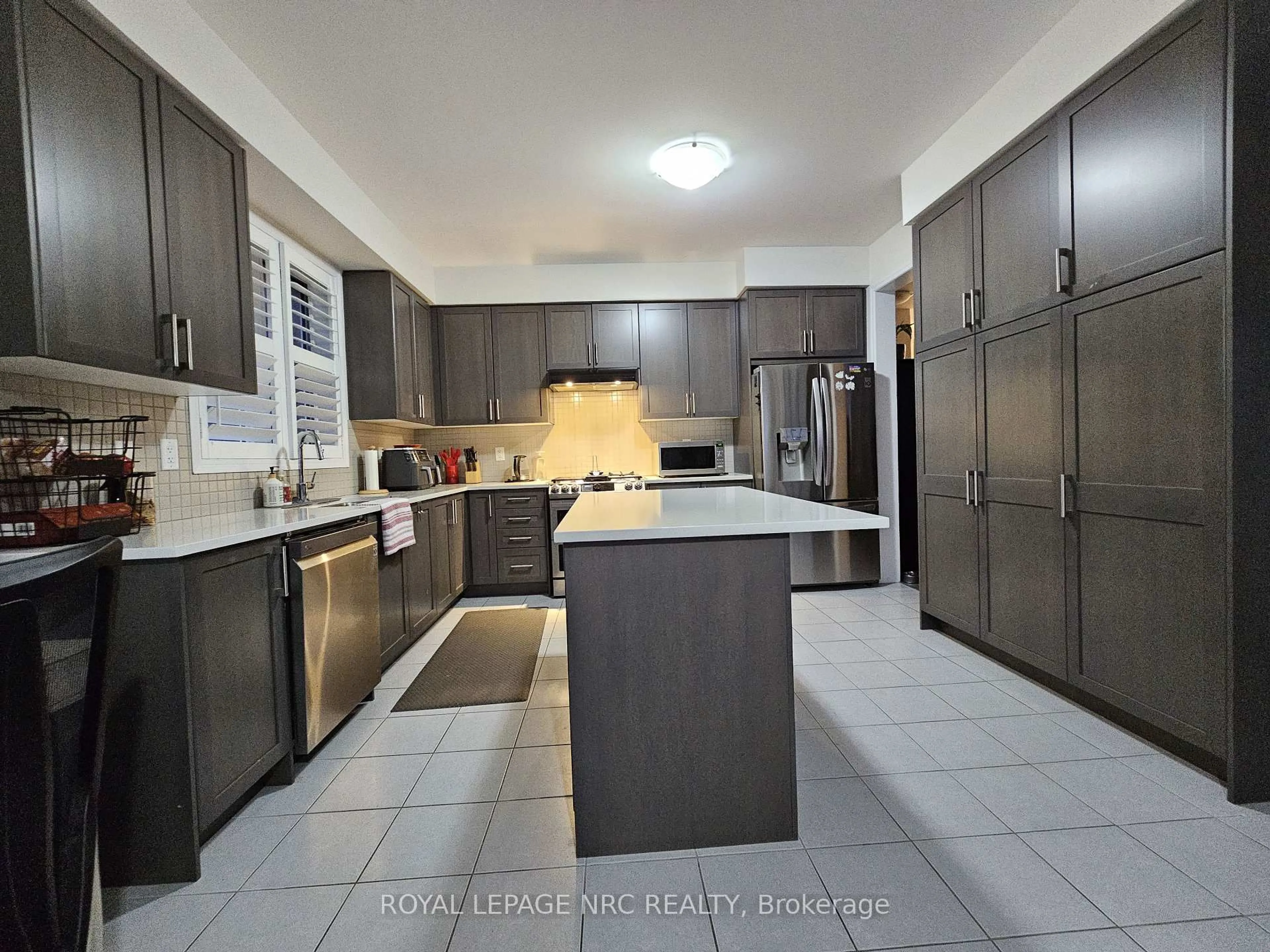 Unknown for 04 Vaughn Dr, Thorold Ontario L3B 0G7