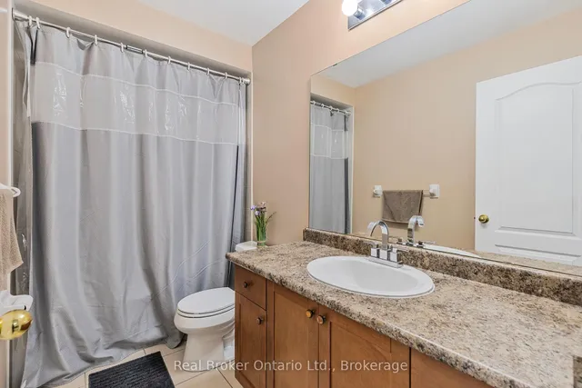 Additional property image - 28 Whitefish Cres