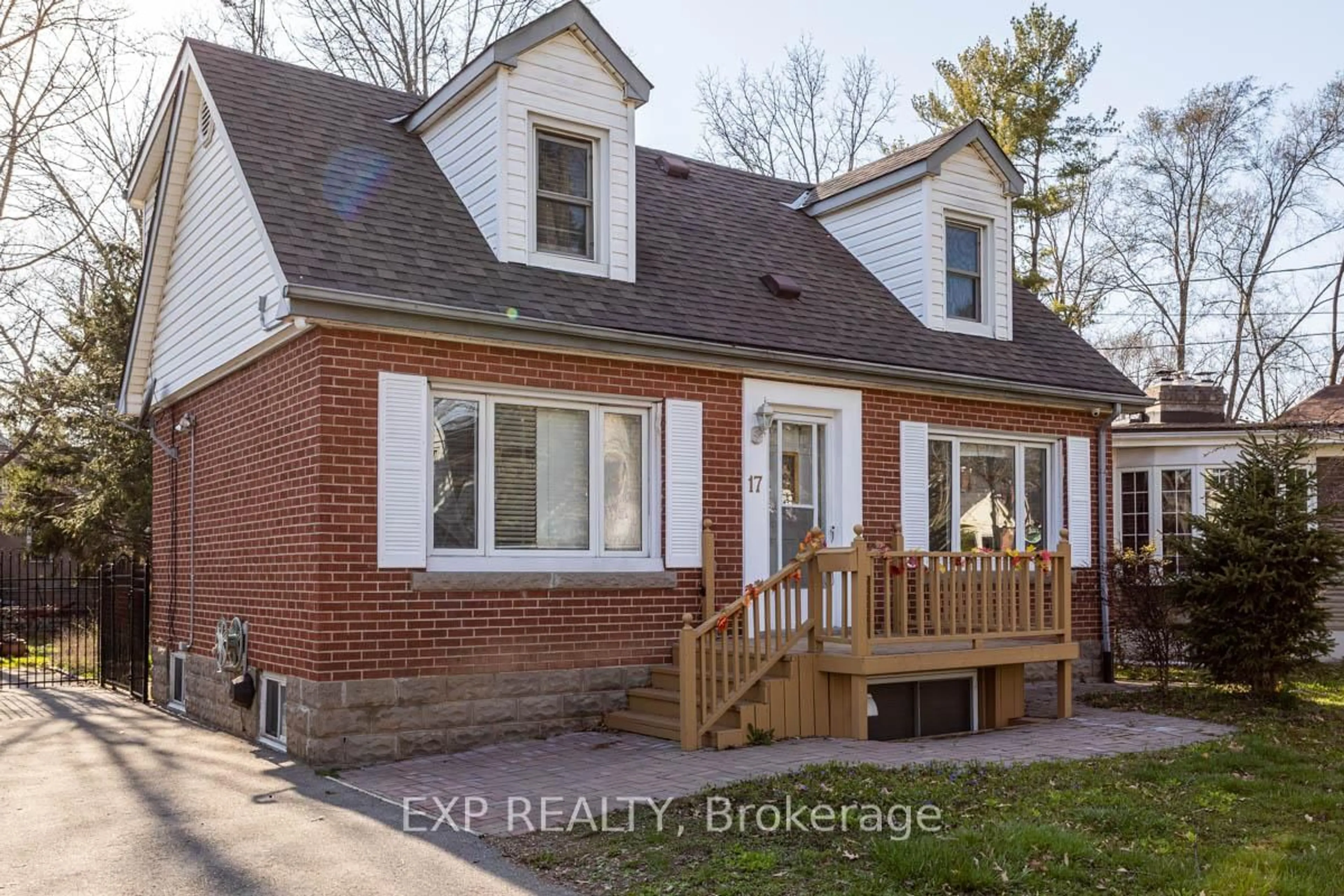 Home with brick exterior material, street for 17 Thorndale St, Hamilton Ontario L8S 3K5