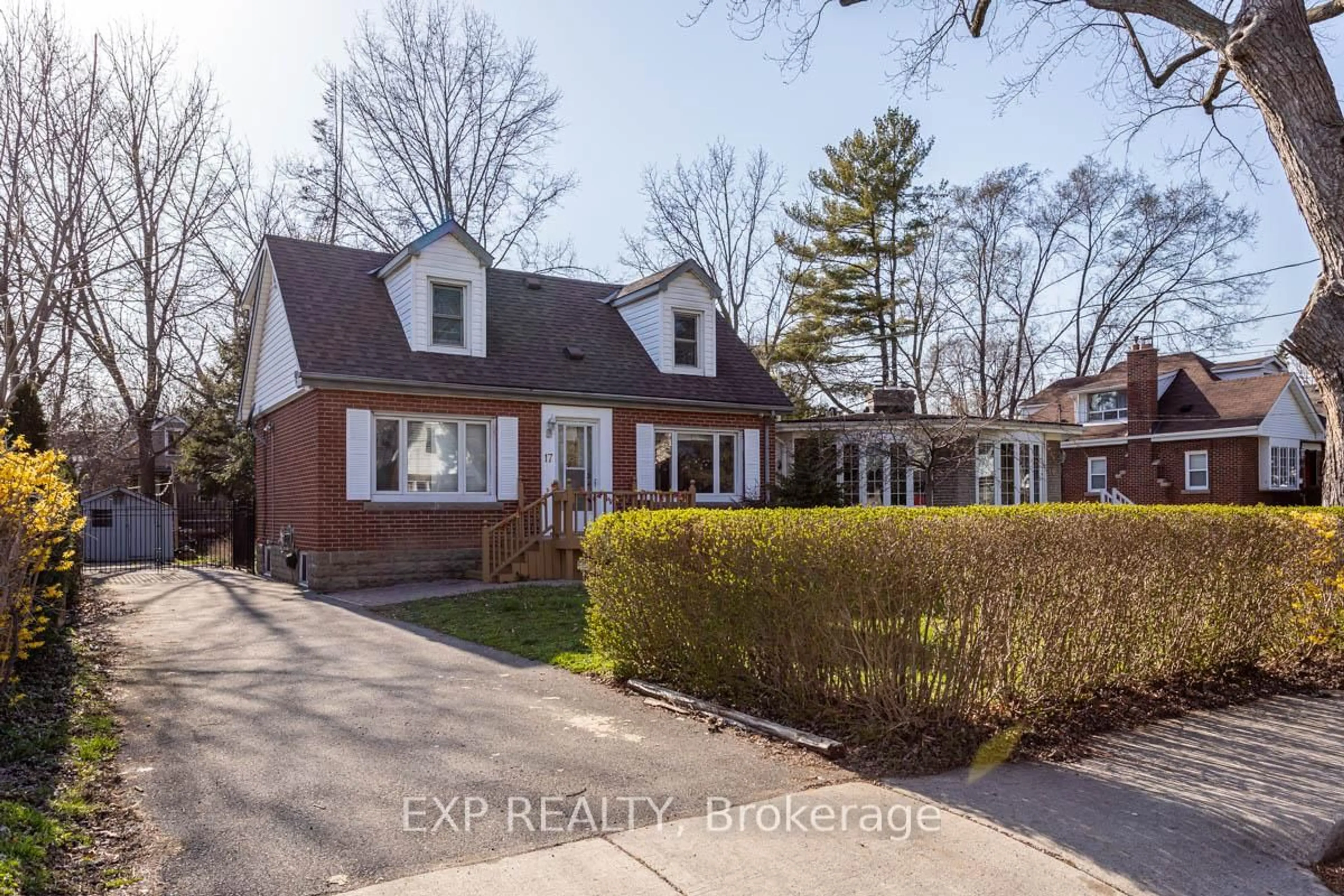 Home with brick exterior material, street for 17 Thorndale St, Hamilton Ontario L8S 3K5