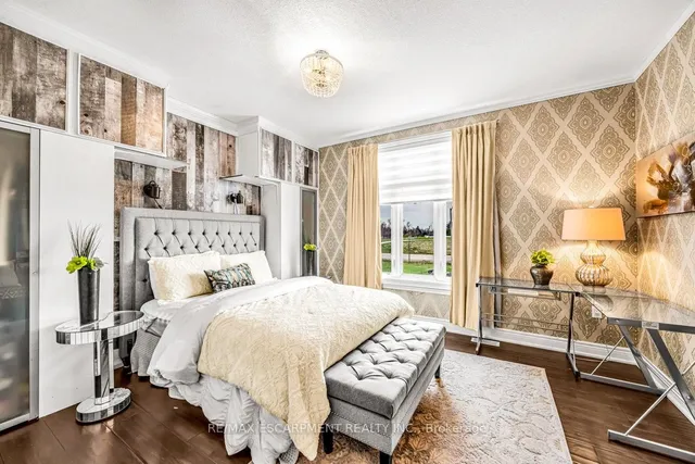 Additional property image - 20 Chesswood Tr
