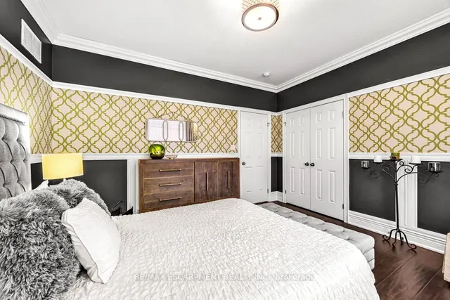 Additional property image - 20 Chesswood Tr