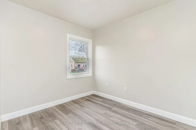 Additional property image - 80 Glennie Ave
