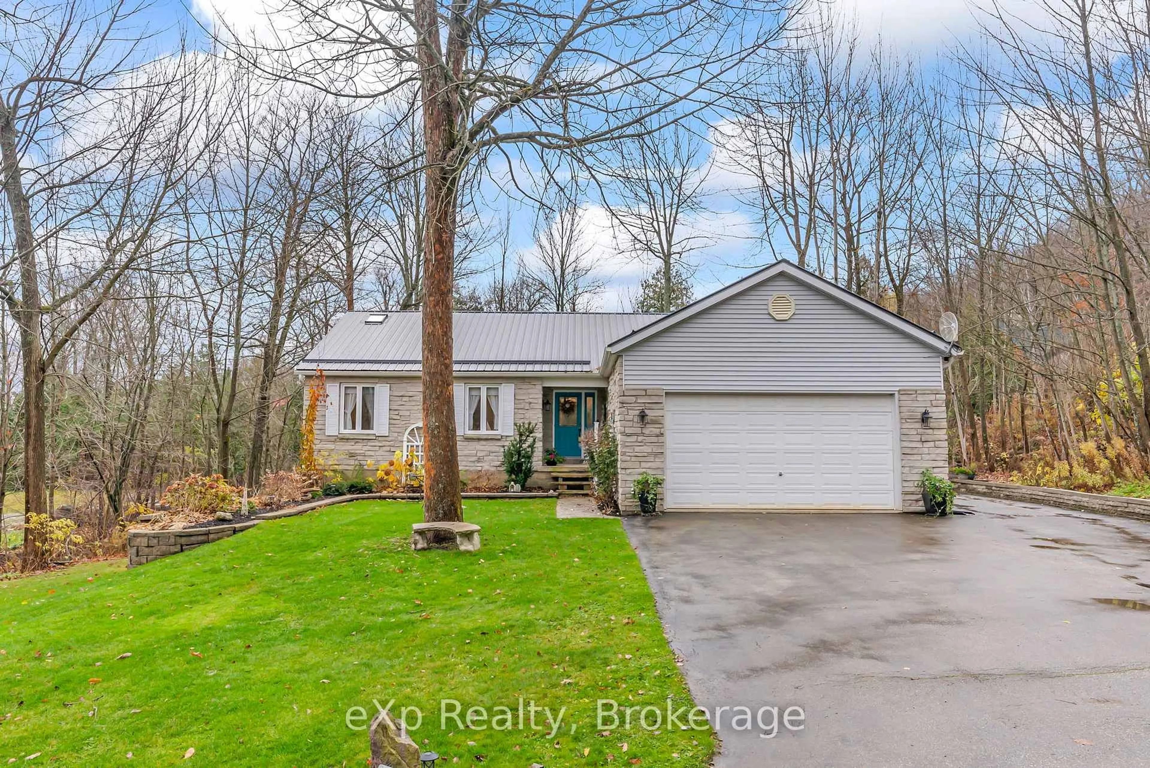 A pic from outside/outdoor area/front of a property/back of a property/a pic from drone, water/lake/river/ocean view for 5 15TH Ave, South Bruce Peninsula Ontario N0H 2T0