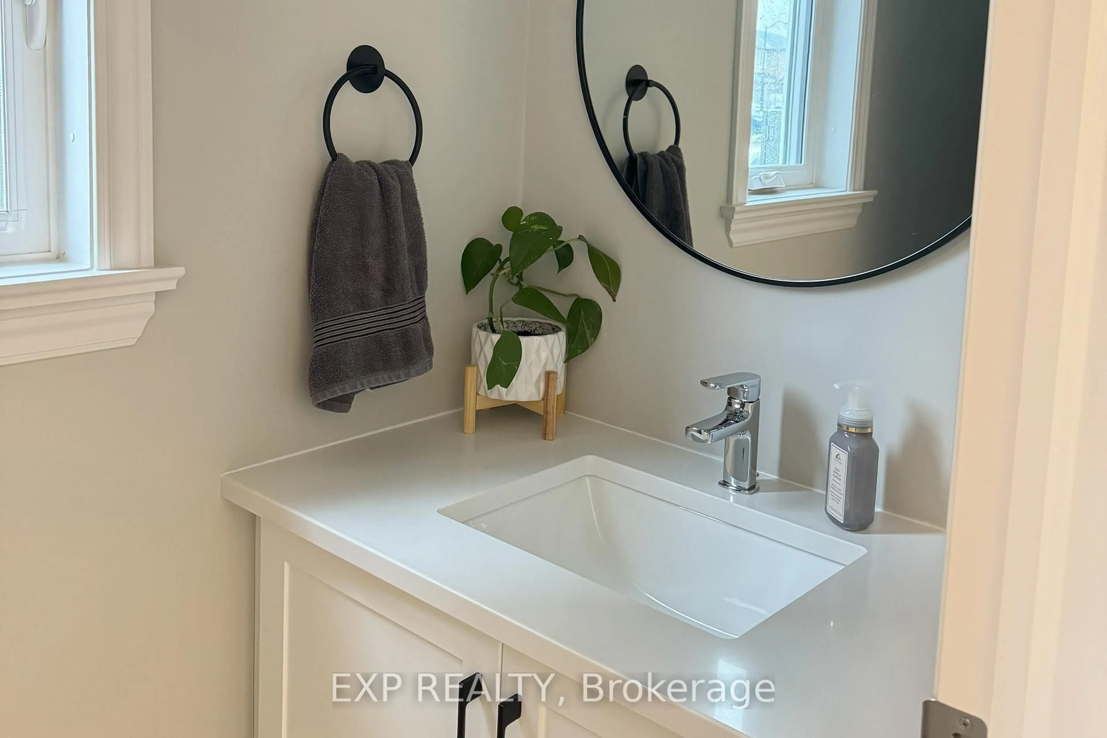 Contemporary bathroom, ceramic/tile floor for 97 Mcphail Rd, Carleton Place Ontario K7C 0P6