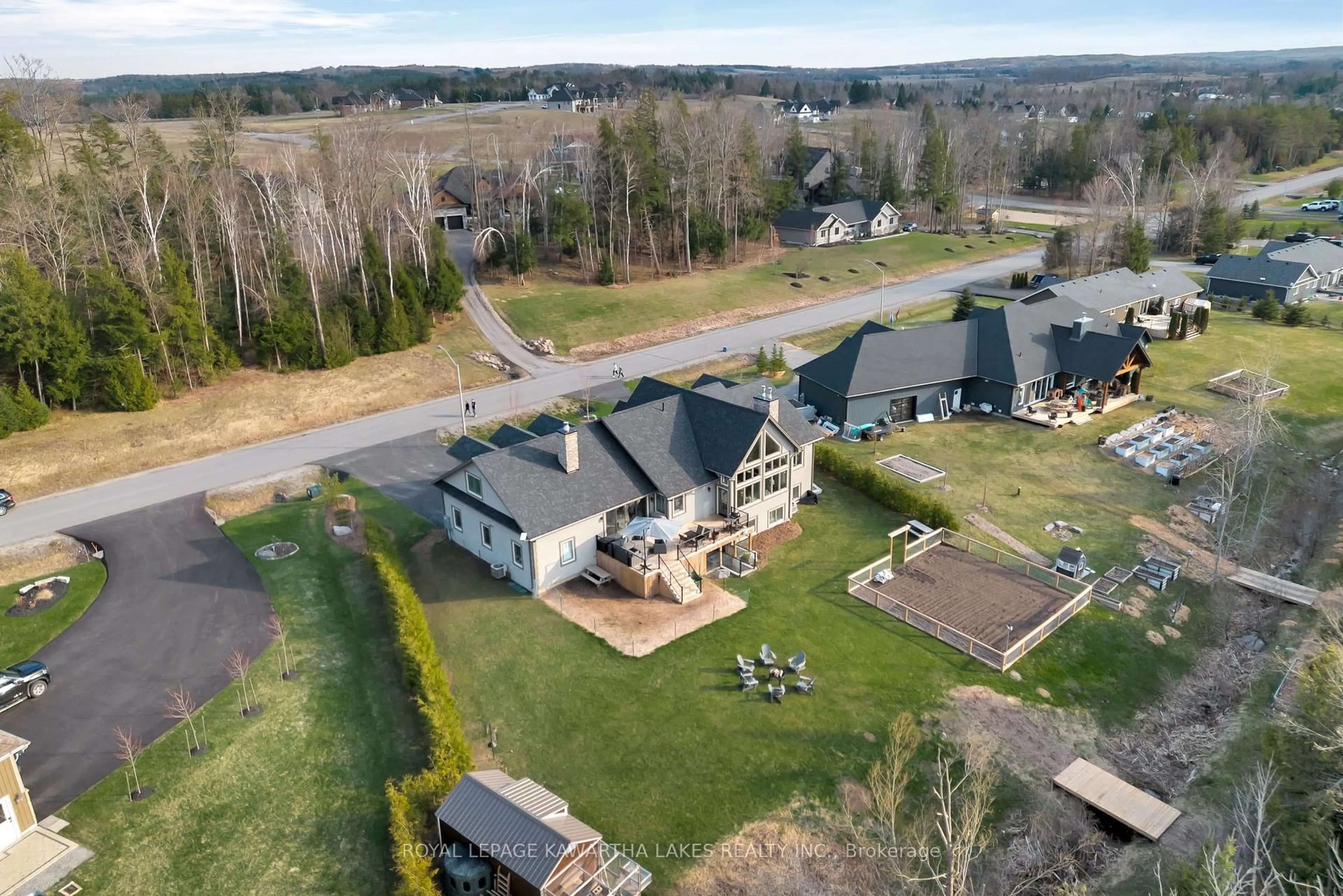 A pic from outside/outdoor area/front of a property/back of a property/a pic from drone, water/lake/river/ocean view for 29 Rustlewood Ave, Kawartha Lakes Ontario L0A 1A0