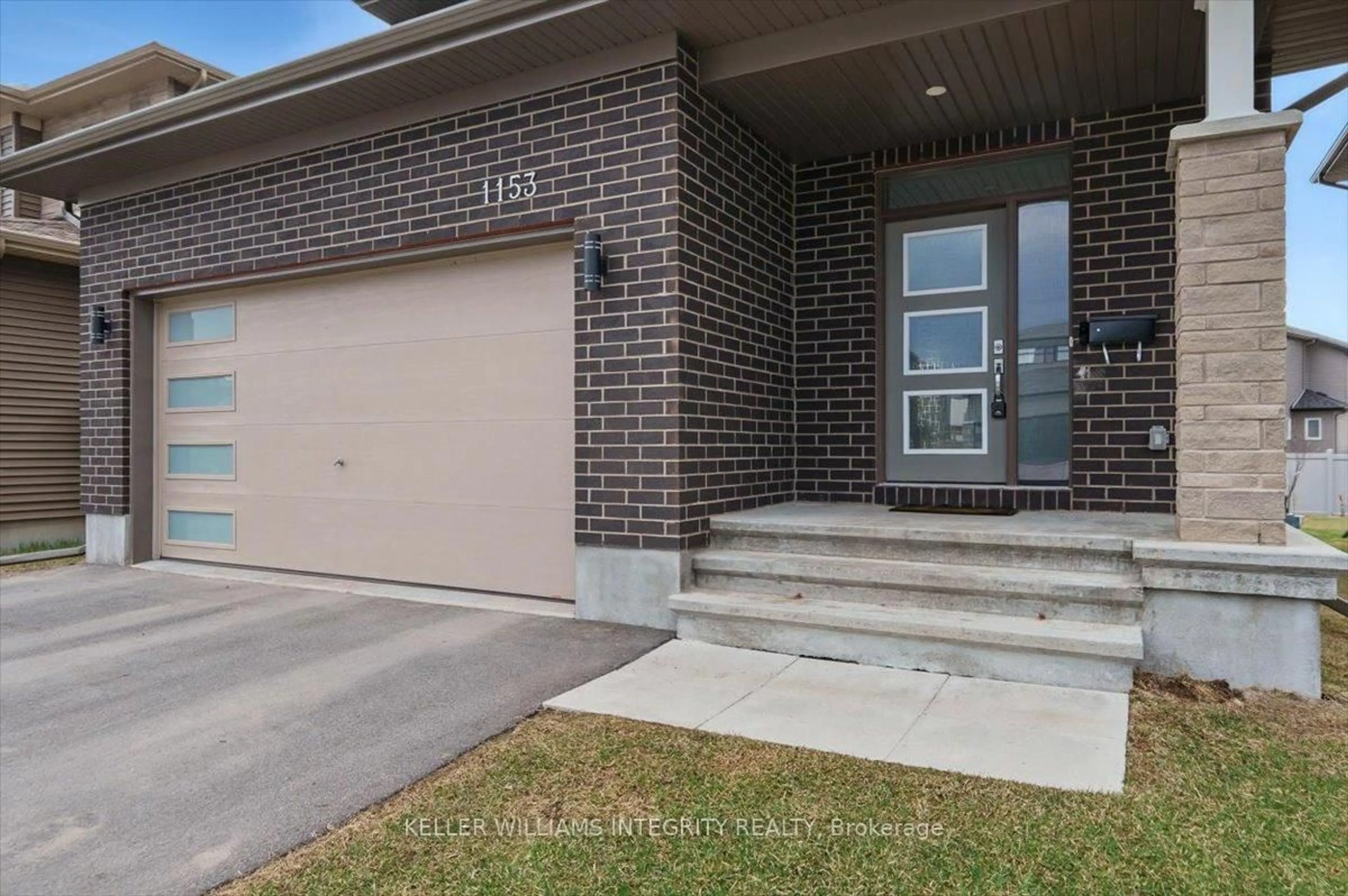 Home with brick exterior material, street for 1153 Diamond St, Clarence-Rockland Ontario K4K 0L9