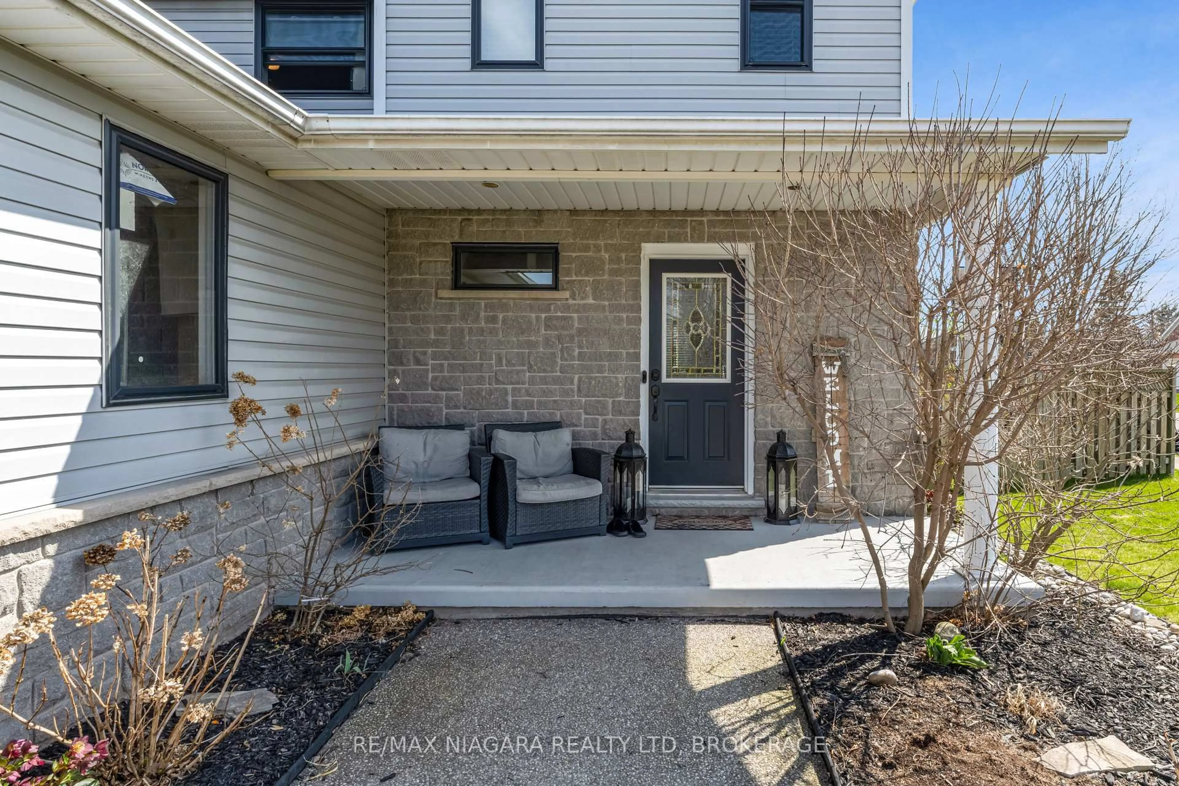 Unknown for 5 Wellandvale Dr, Welland Ontario L3C 7G7