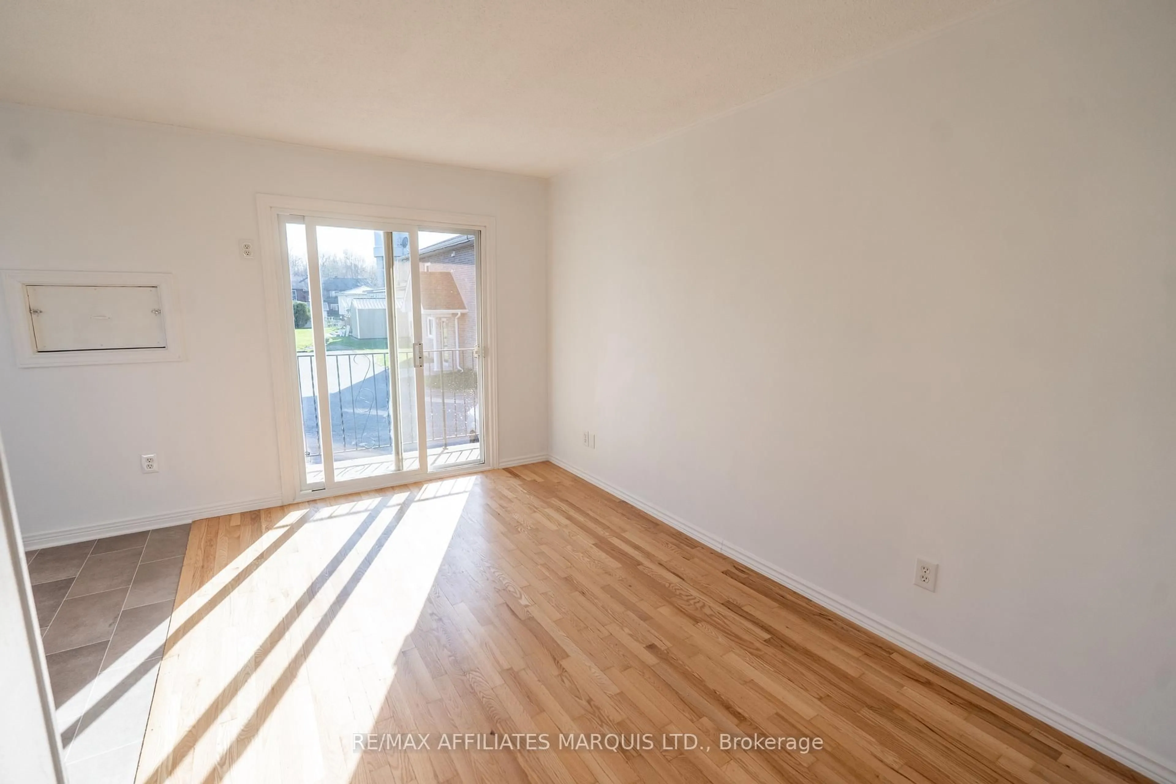 A pic of a room for 120 Military Rd #5, South Glengarry Ontario K0C 1N0