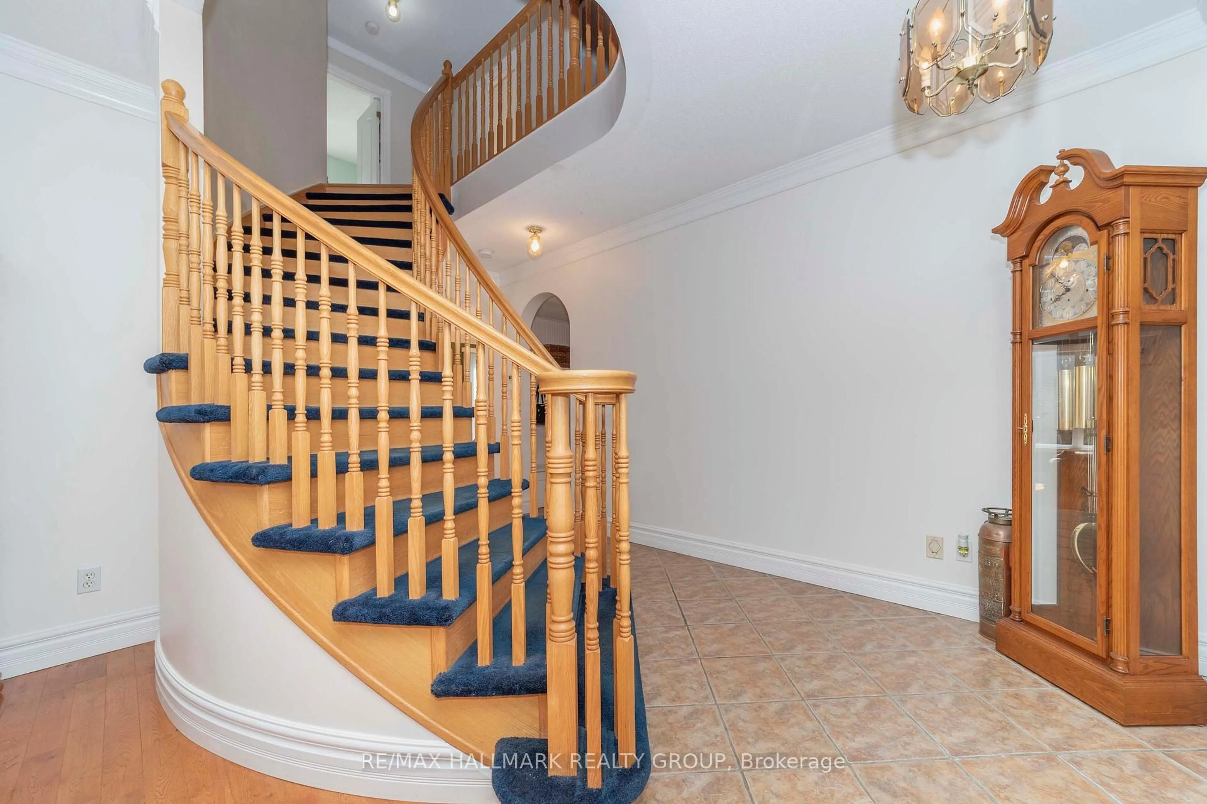 Unknown for 2220 des Grands Champs Way, Ottawa Ontario K1W 1K2