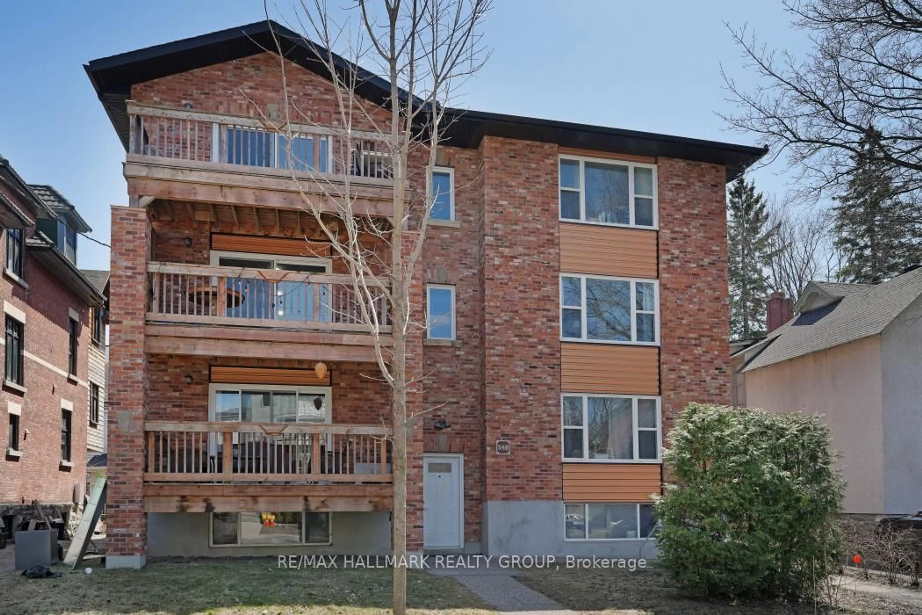 Unknown for 348 Stewart St, Ottawa Ontario K1N 6K8