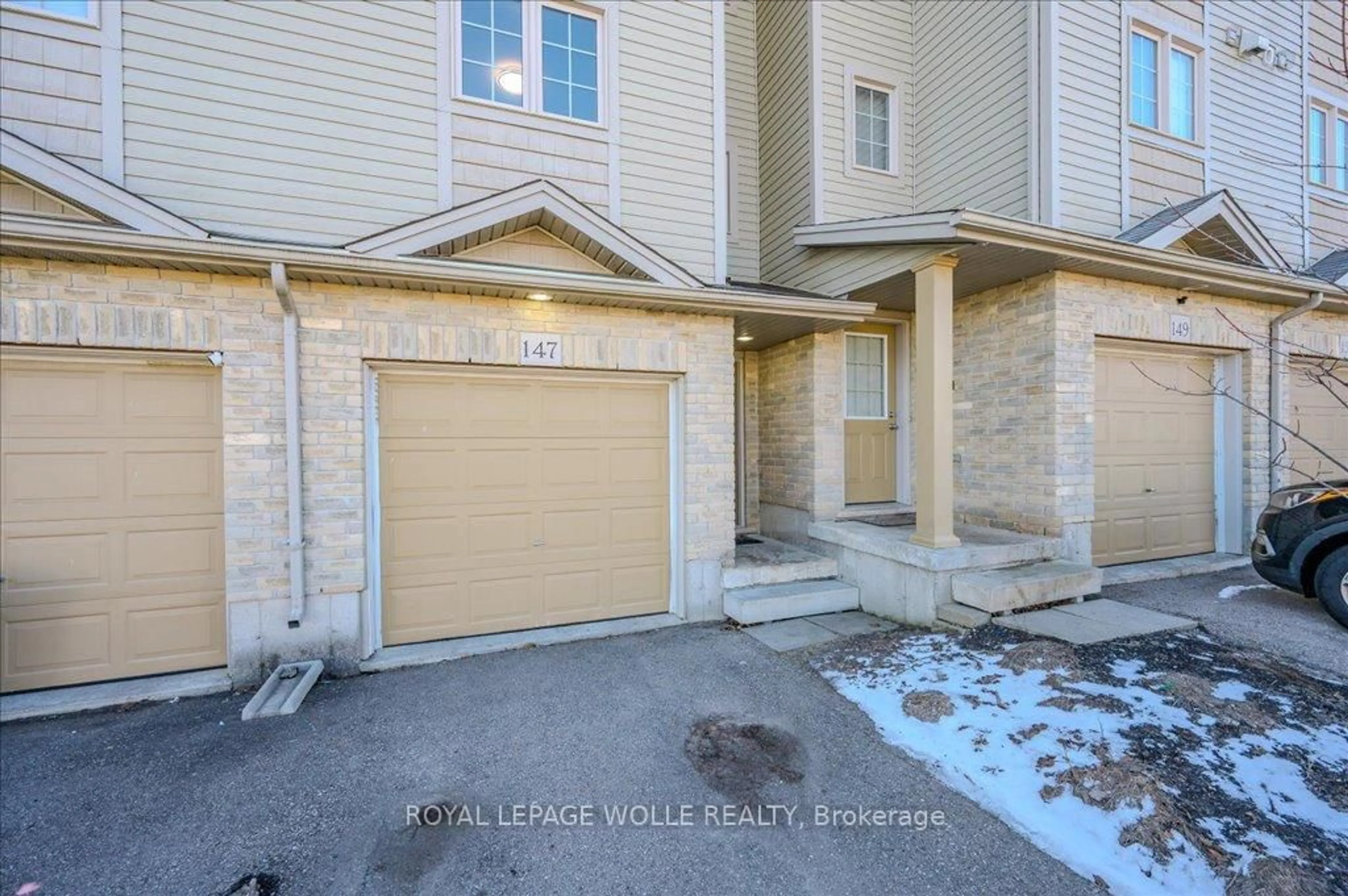 Unknown for 147 Highland Cres, Kitchener Ontario N2M 0A1