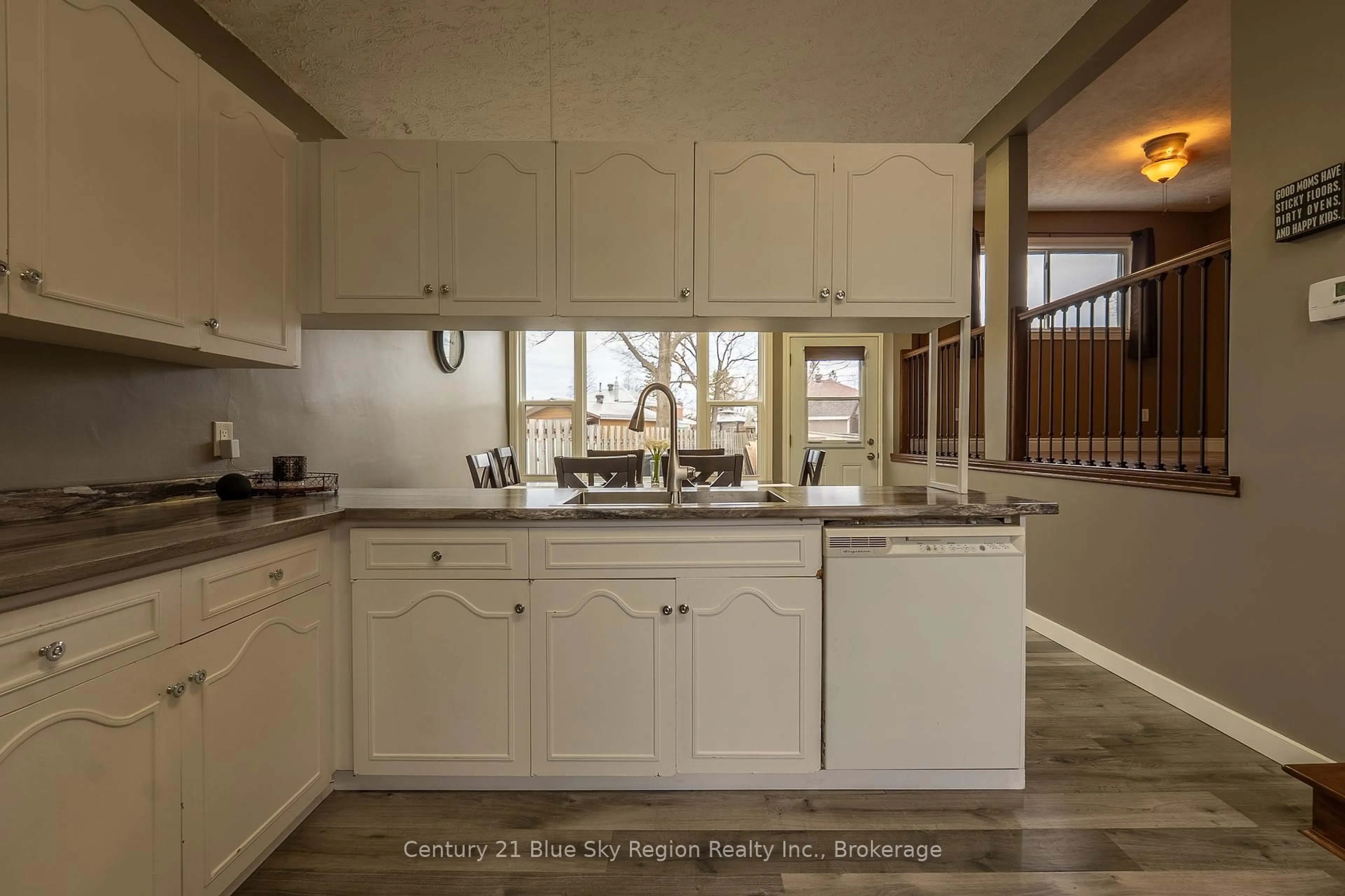 Open concept kitchen, ceramic/tile floor for 9 Herman Cres, North Bay Ontario P1A 2R4