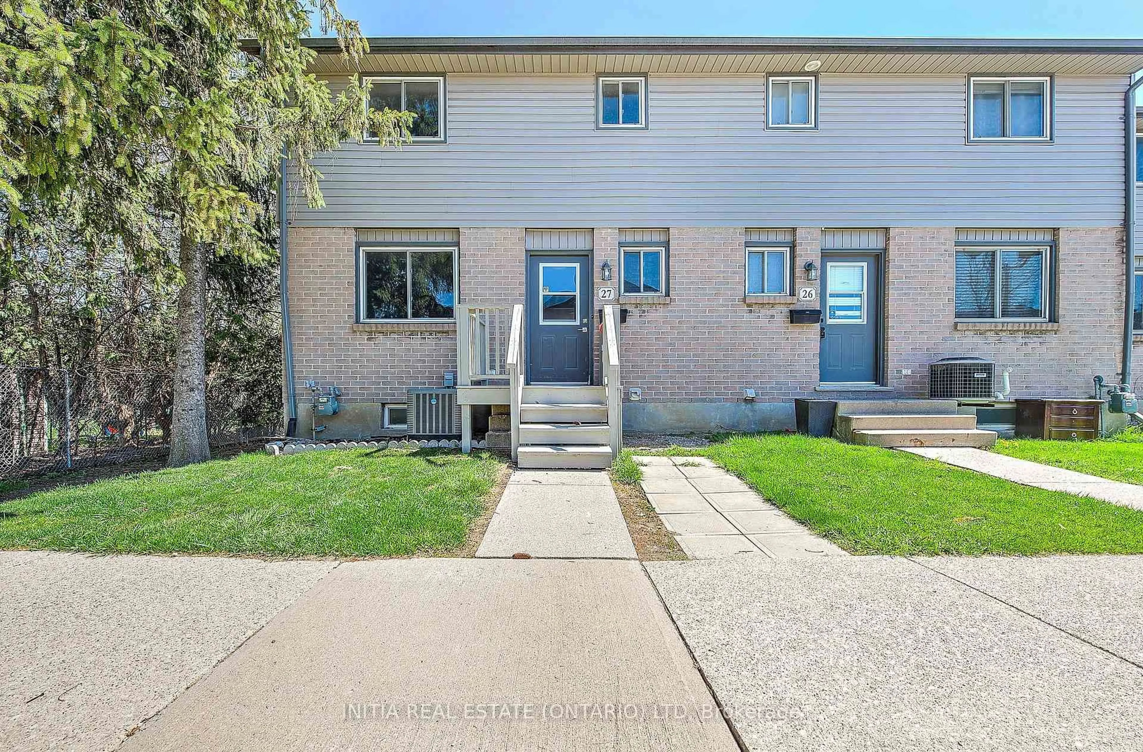 Unknown for 490 Third St #27, London East Ontario N5A 4A2