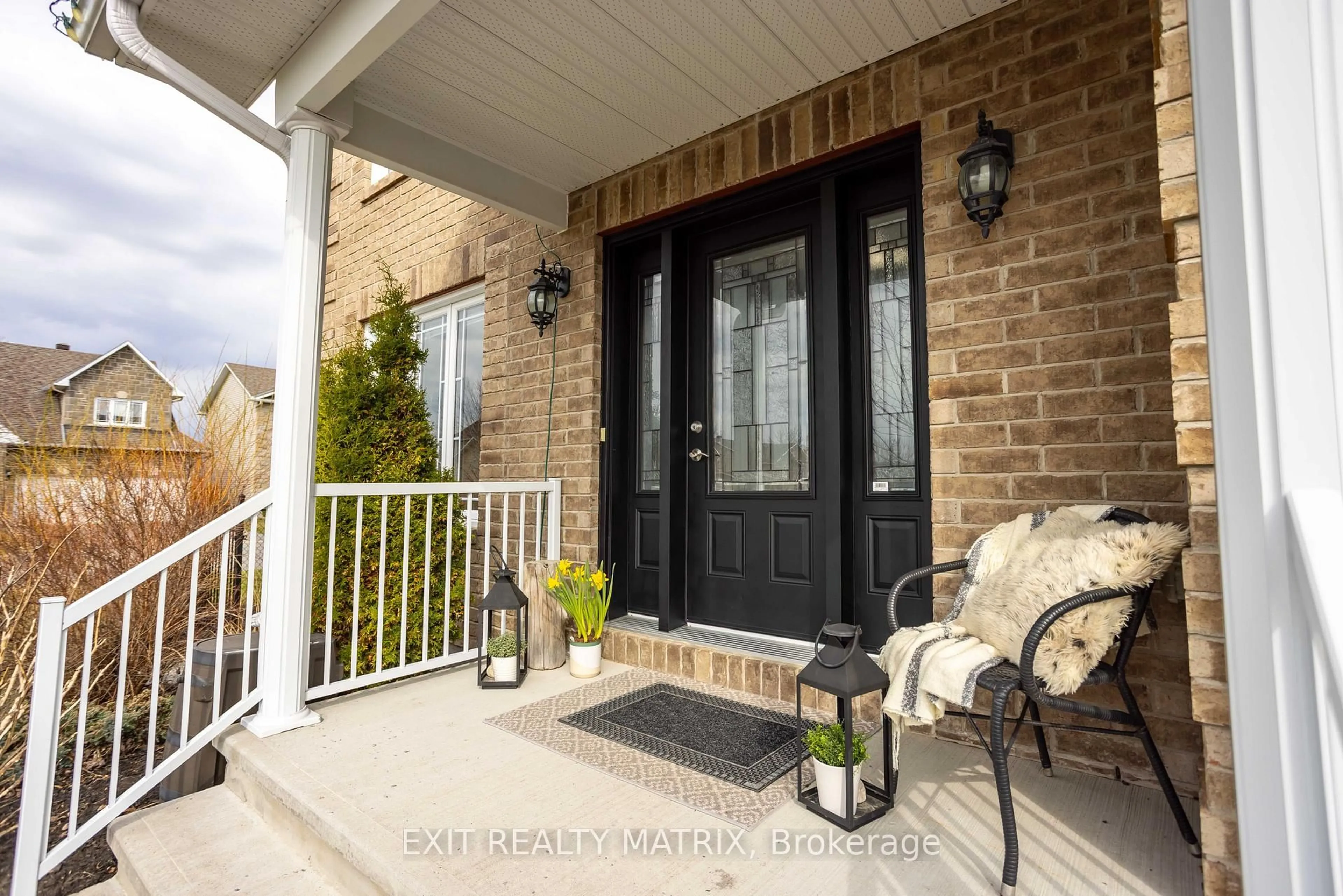 Unknown for 228 Olde Towne Ave, Russell Ontario K4R 0B3