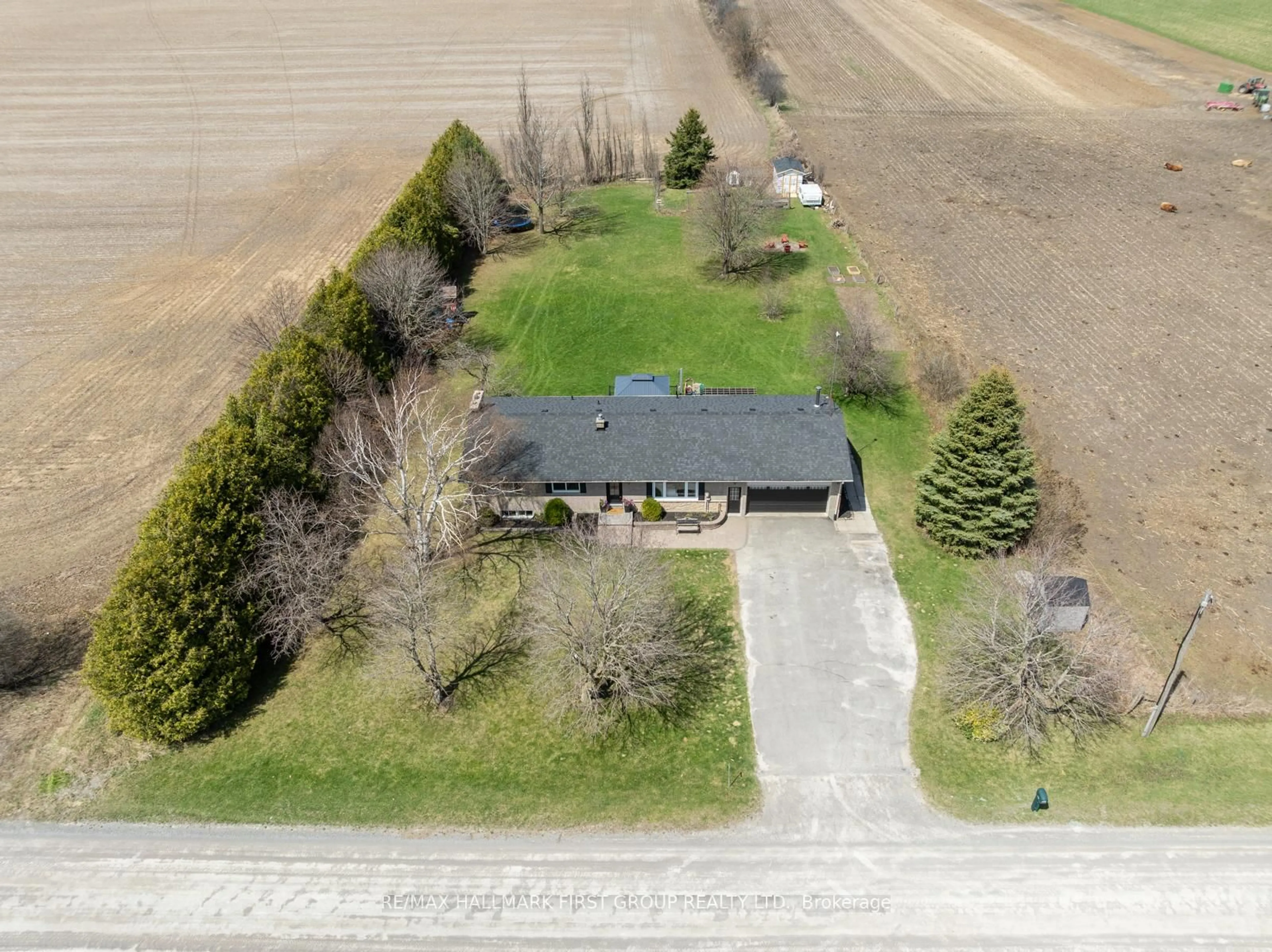 A pic from outside/outdoor area/front of a property/back of a property/a pic from drone, street for 179 Fleetwood Rd, Kawartha Lakes Ontario L0B 1K0