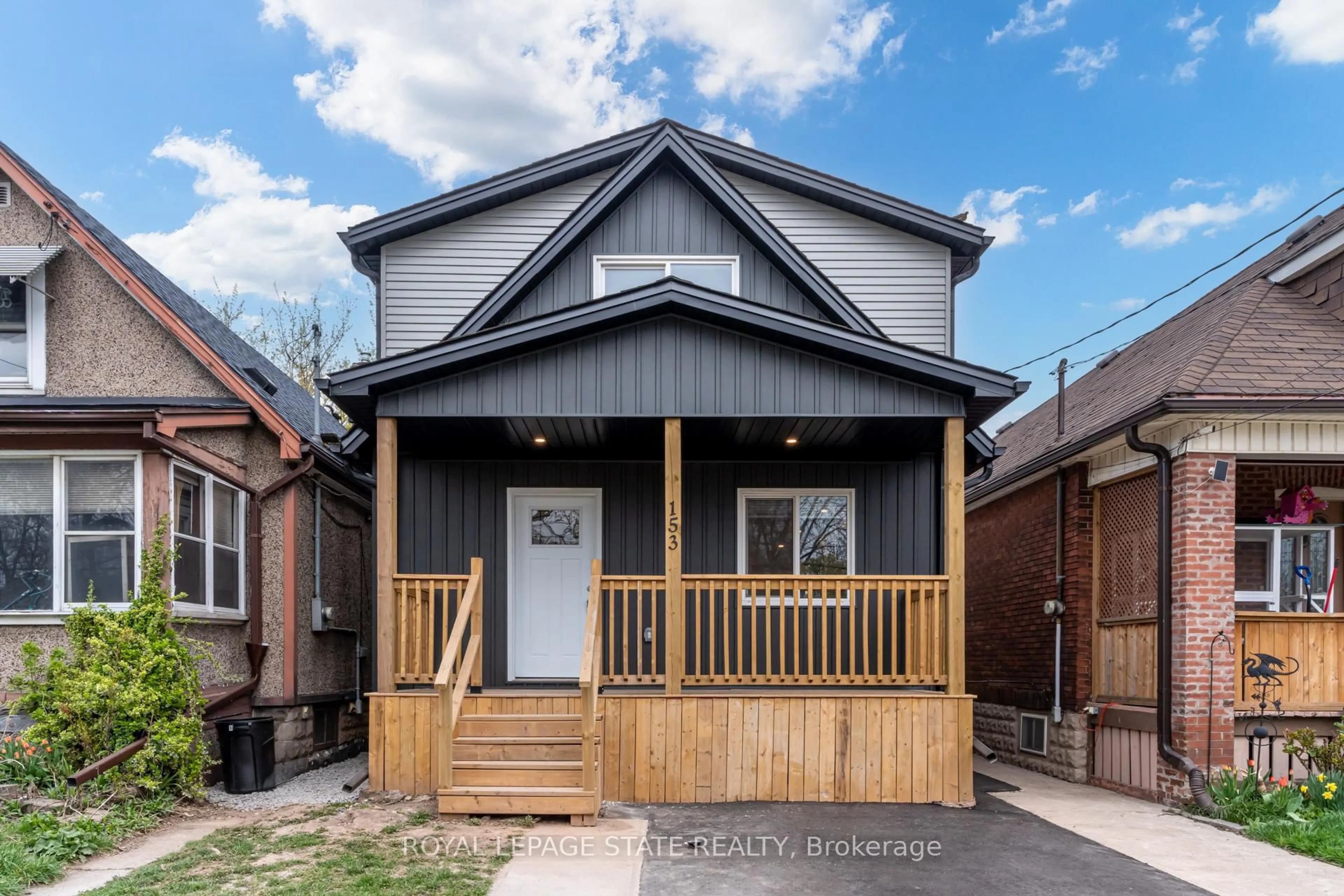Unknown for 153 McAnulty Blvd, Hamilton Ontario L8H 3H6