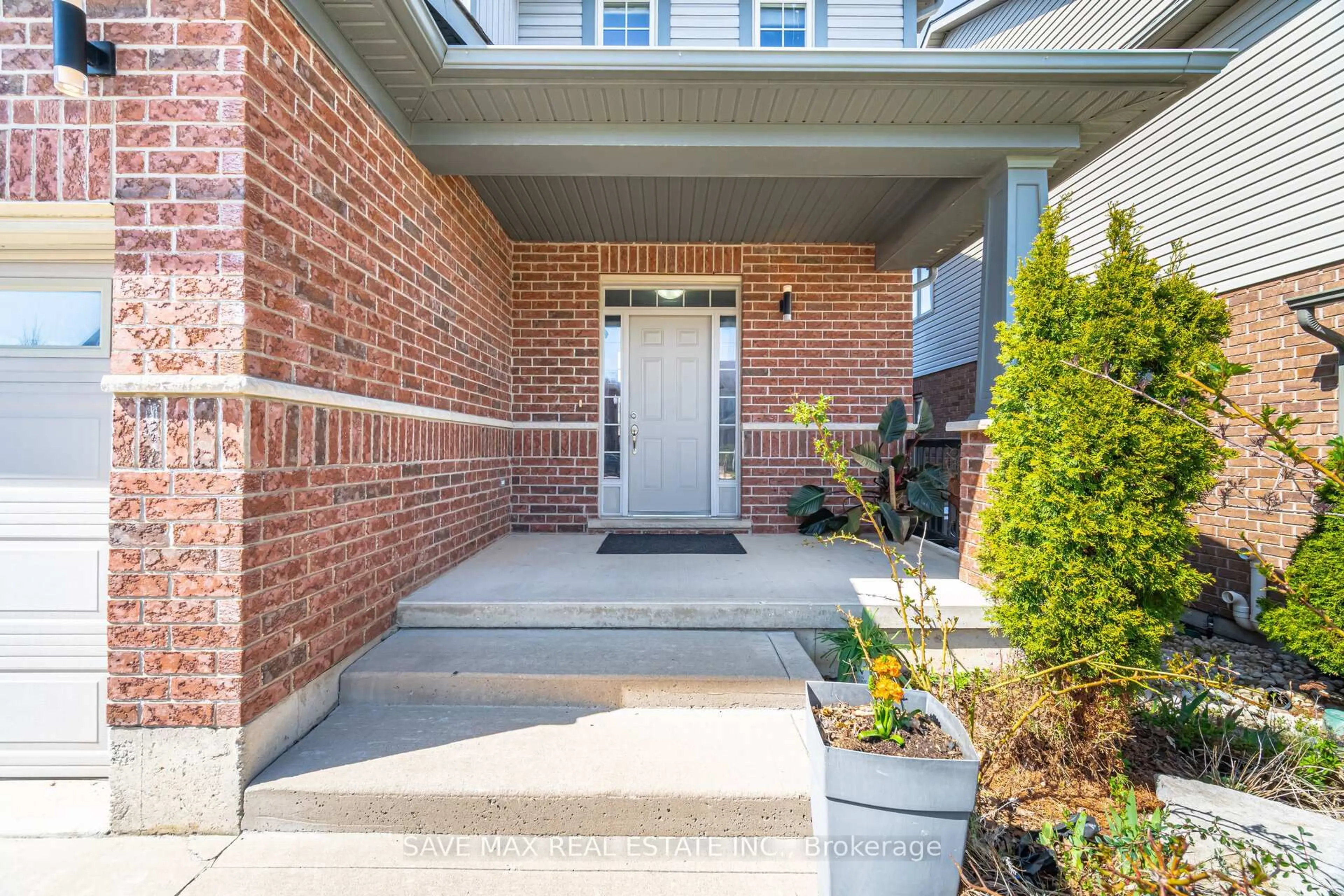 Home with brick exterior material, street for 334 Zeller Dr, Kitchener Ontario N2A 0B5