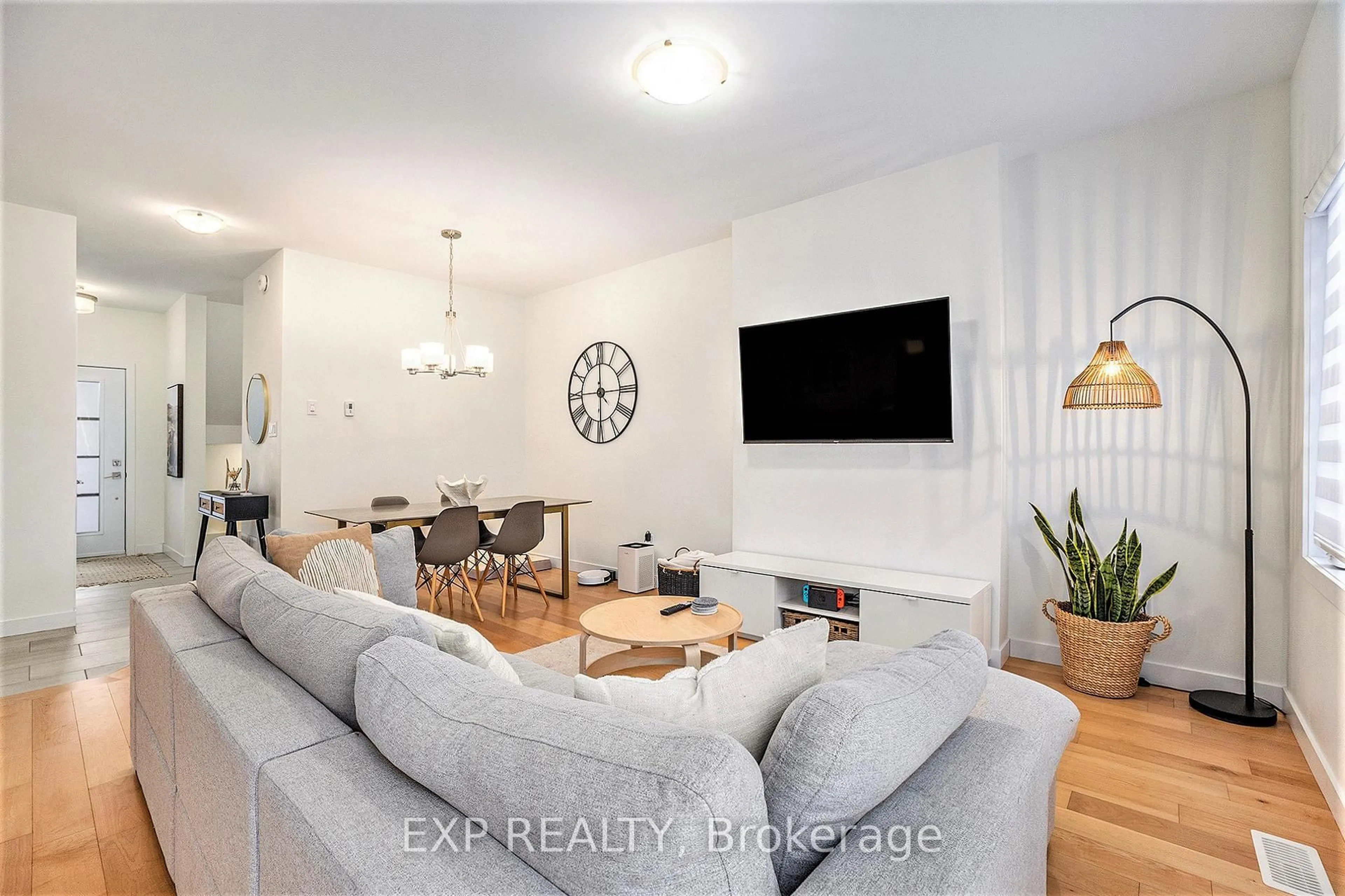 Living room with furniture, unknown for 12 LIVYA St, The Nation Ontario K0A 2M0