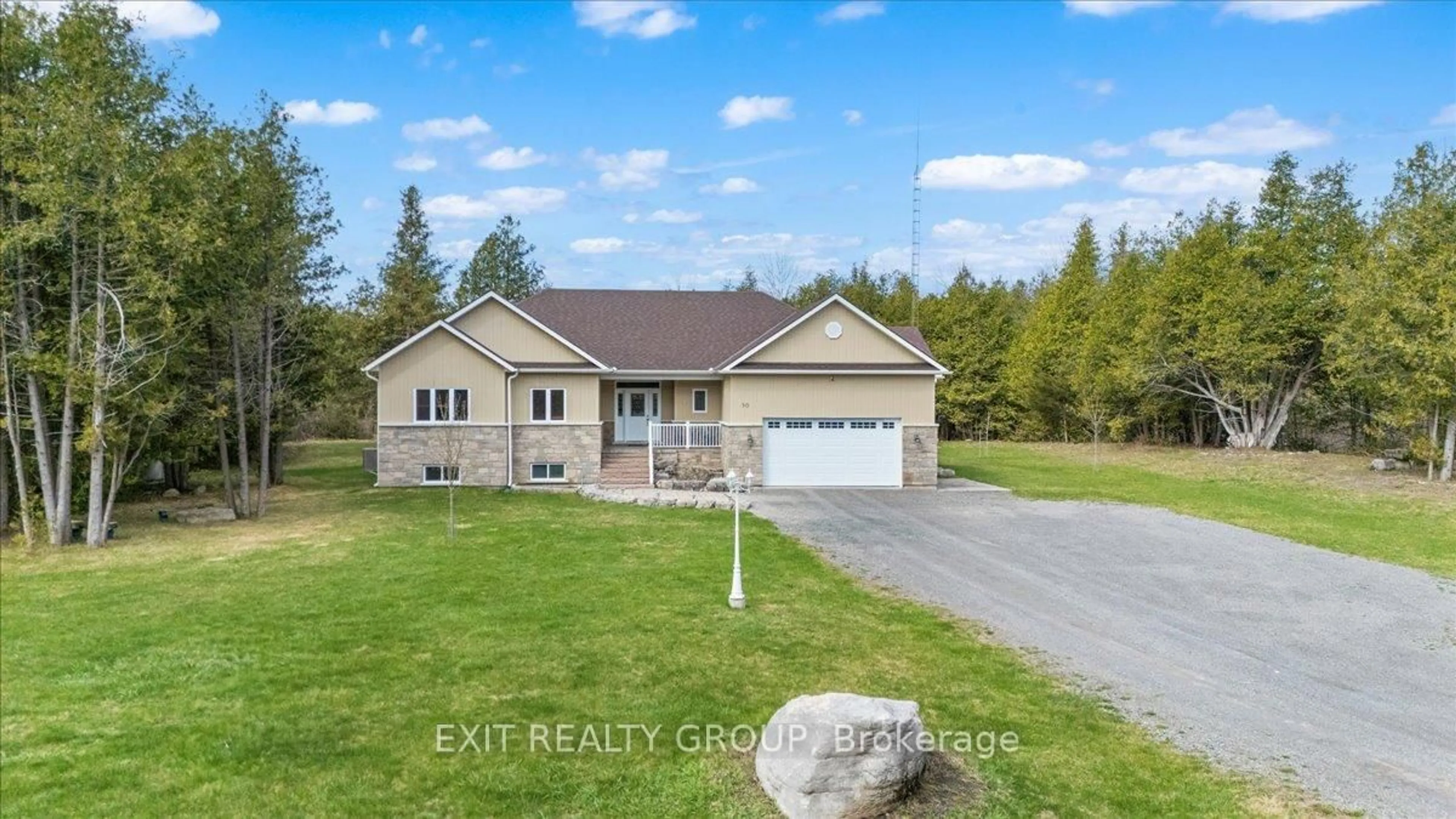 A pic from outside/outdoor area/front of a property/back of a property/a pic from drone, unknown for 90 Timberland Dr, Trent Hills Ontario K0L 1Z0