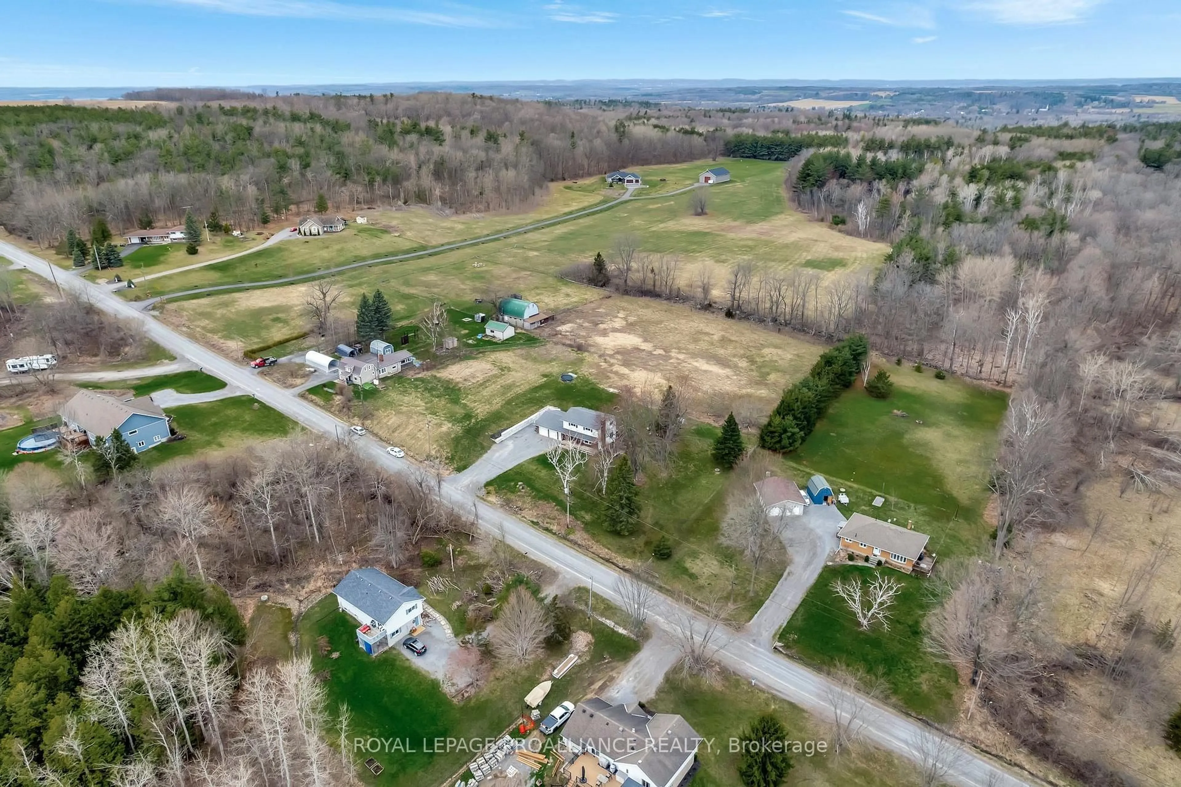 A pic from outside/outdoor area/front of a property/back of a property/a pic from drone, unknown for 362 Schriver Rd, Brighton Ontario K0K 1H0