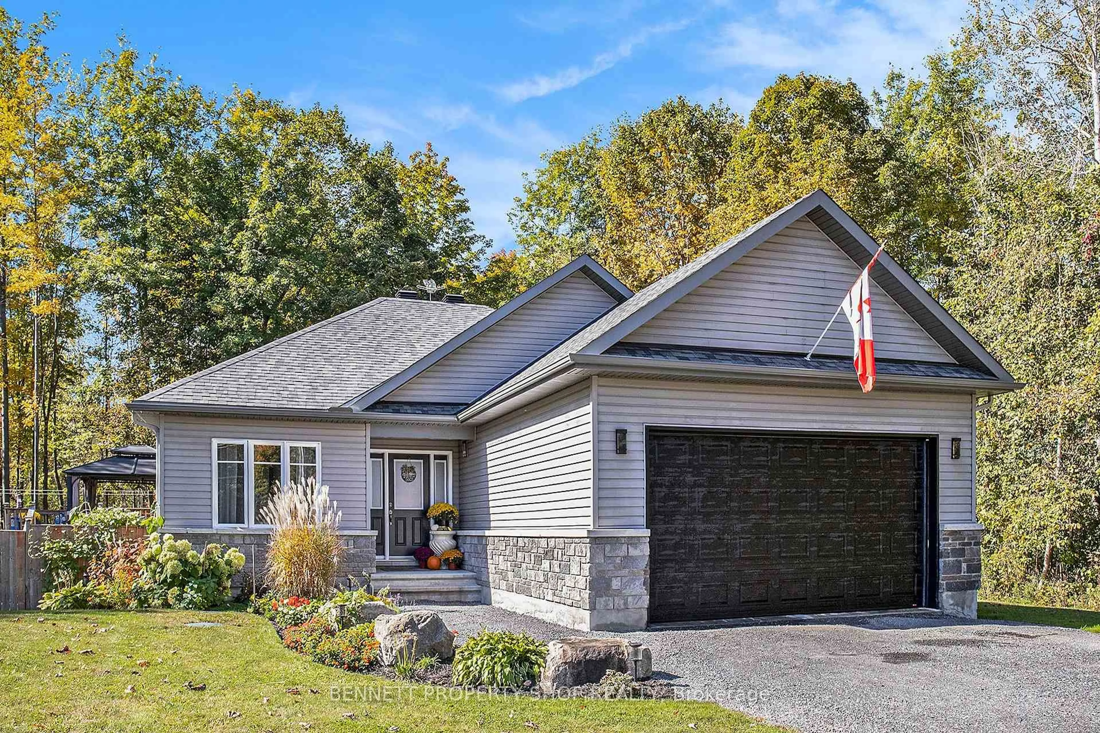 Home with brick exterior material, street for 2050 Thibault Crt, North Dundas Ontario K0C 1H0