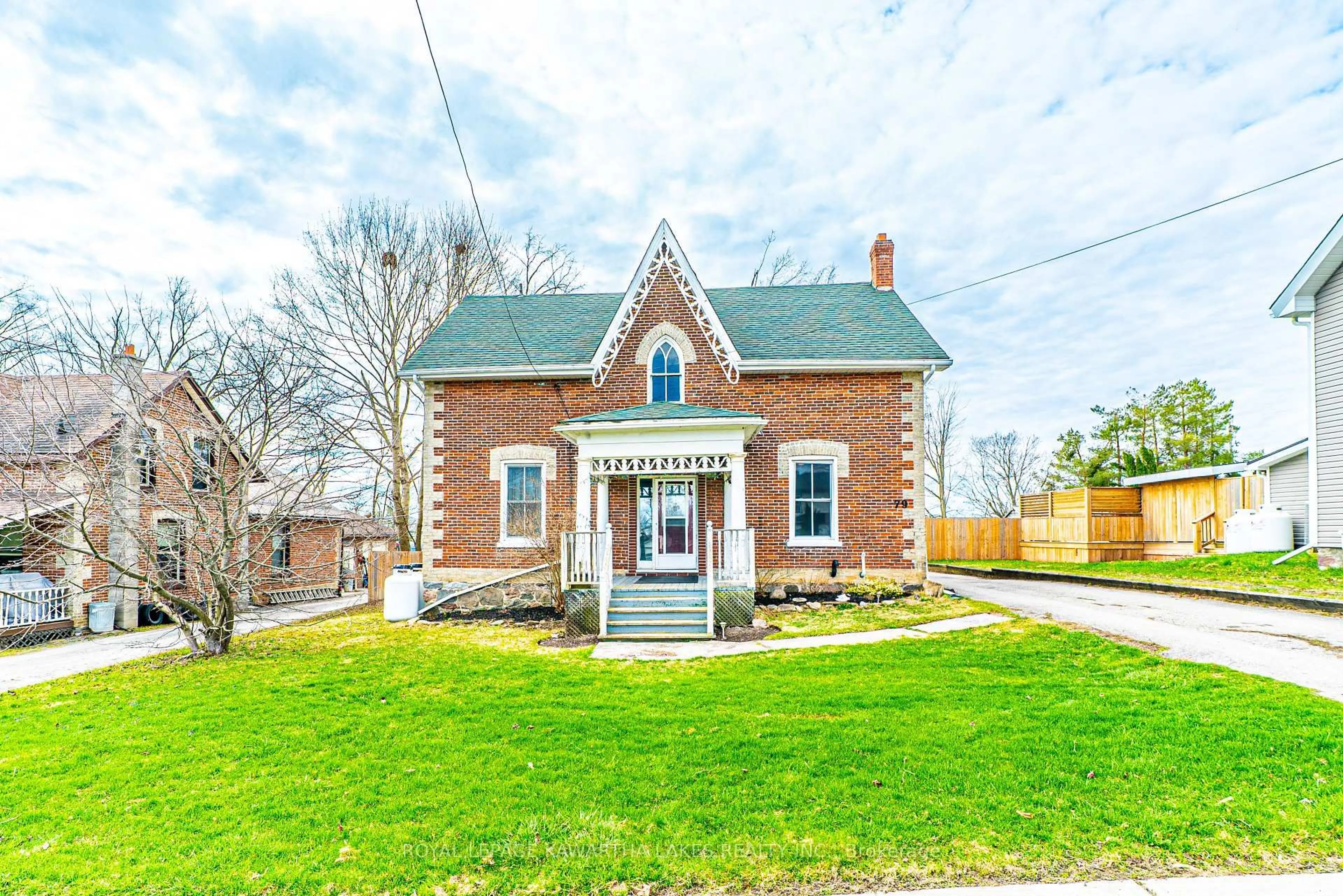 Home with brick exterior material, building for 79 King St, Kawartha Lakes Ontario K0M 2T0