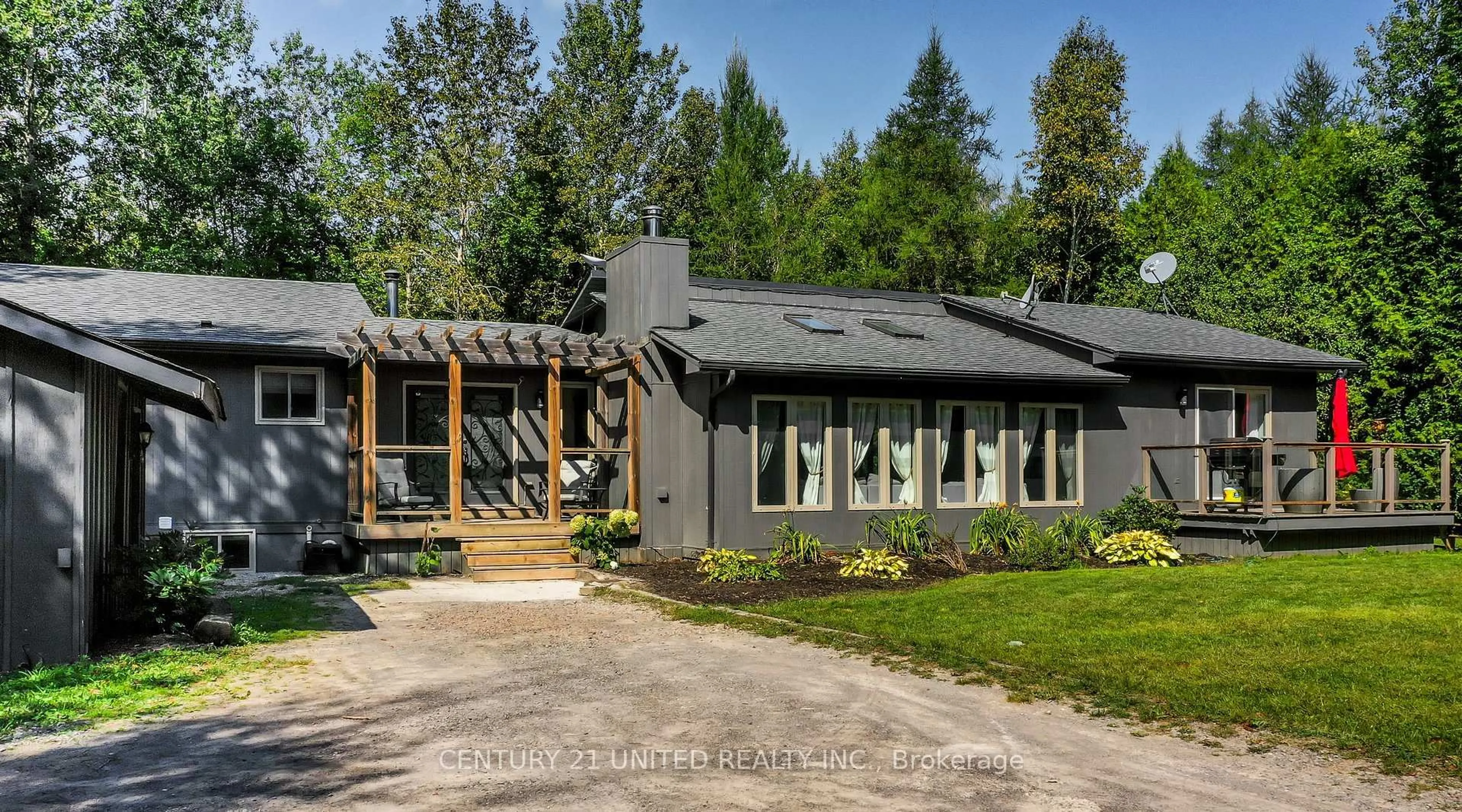 Home with brick exterior material, unknown for 789 Old Mill Rd, Kawartha Lakes Ontario K0L 2W0