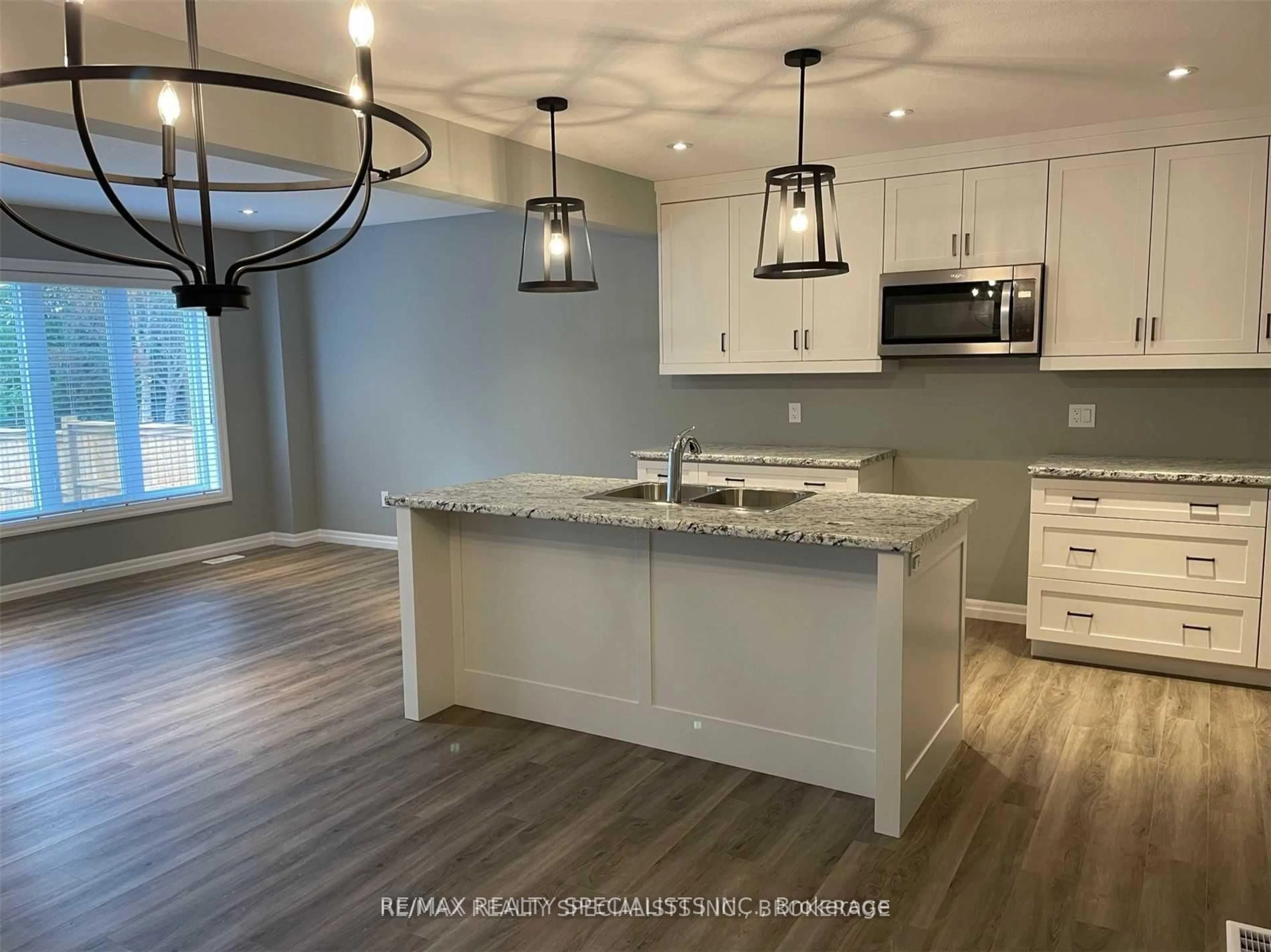 Open concept kitchen, unknown for 73 Park Row St, South-West Oxford Ontario N4S 1V9