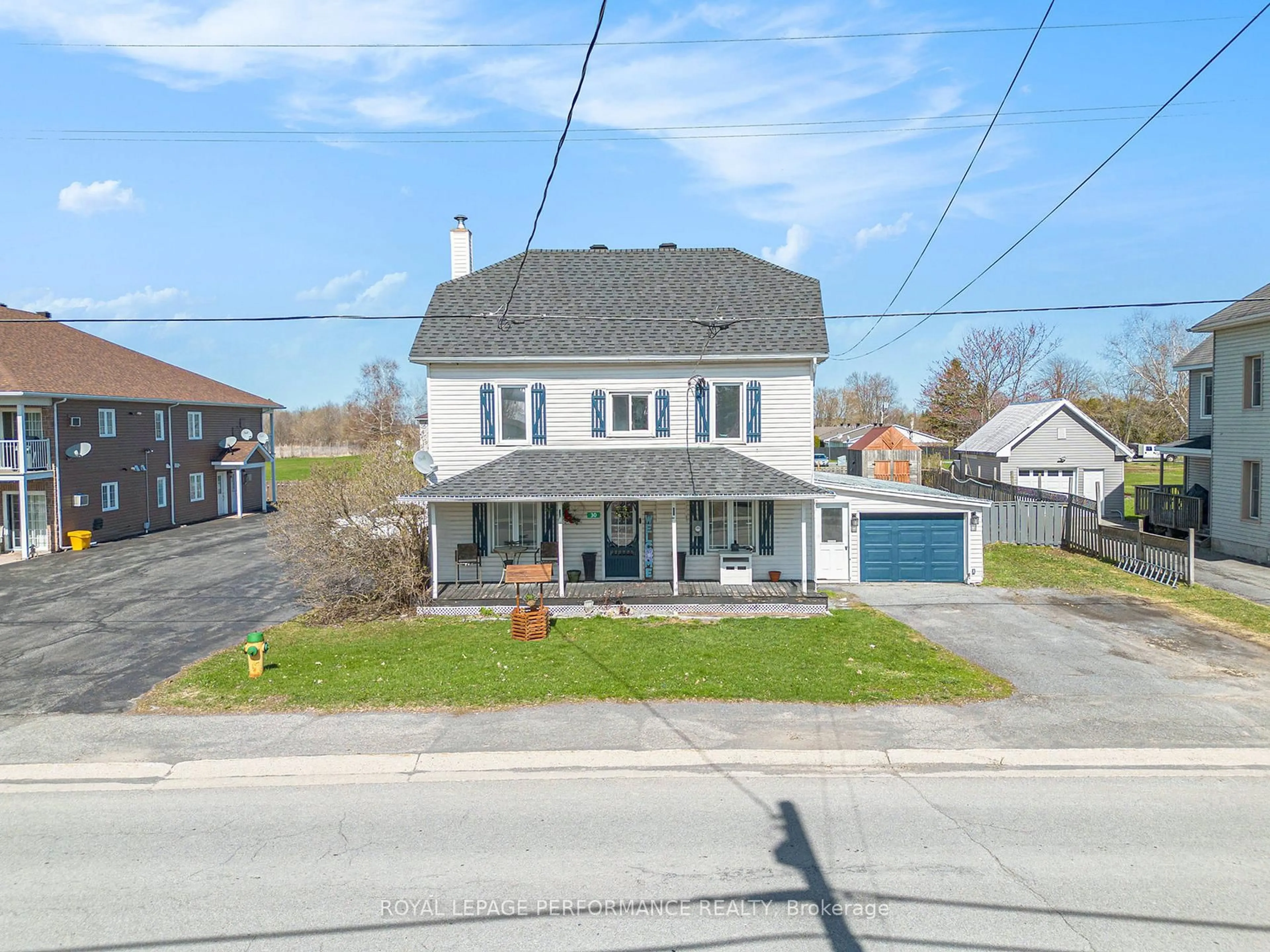 A pic from outside/outdoor area/front of a property/back of a property/a pic from drone, street for 30 Queen St, North Stormont Ontario K0A 1R0