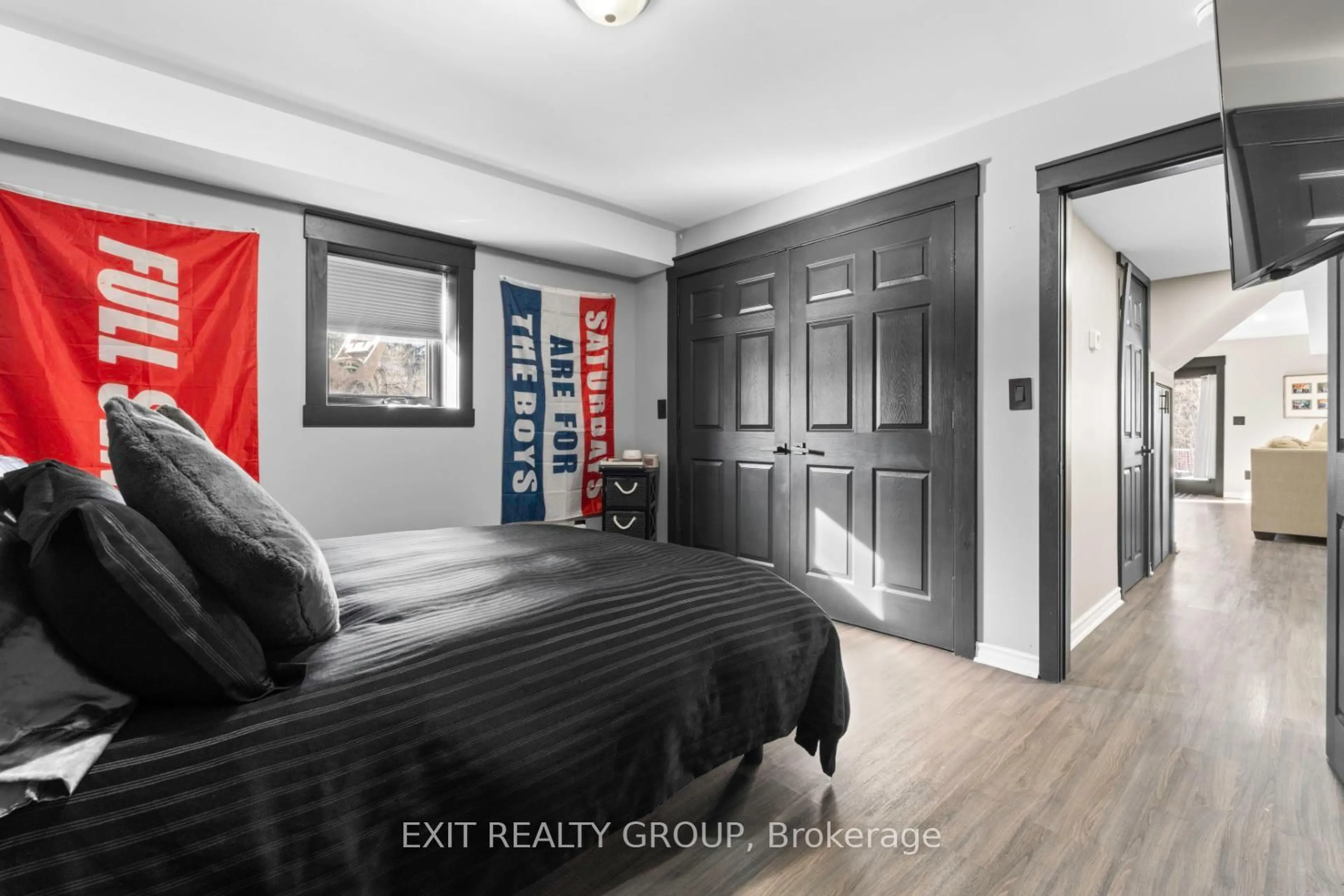 A pic of a room for 378 Douglas Rd, Madoc Ontario K0K 2K0