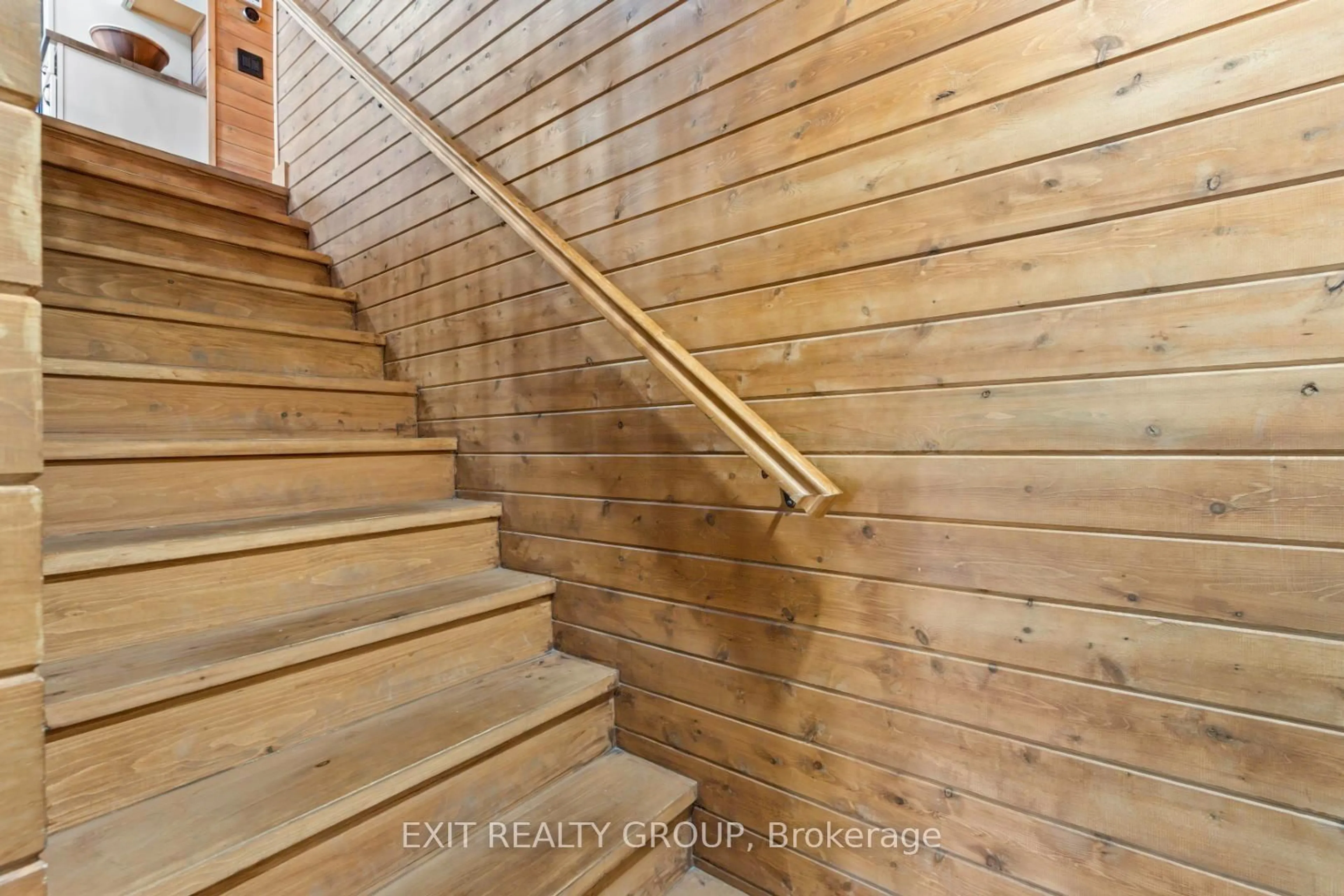 Stairs for 378 Douglas Rd, Madoc Ontario K0K 2K0