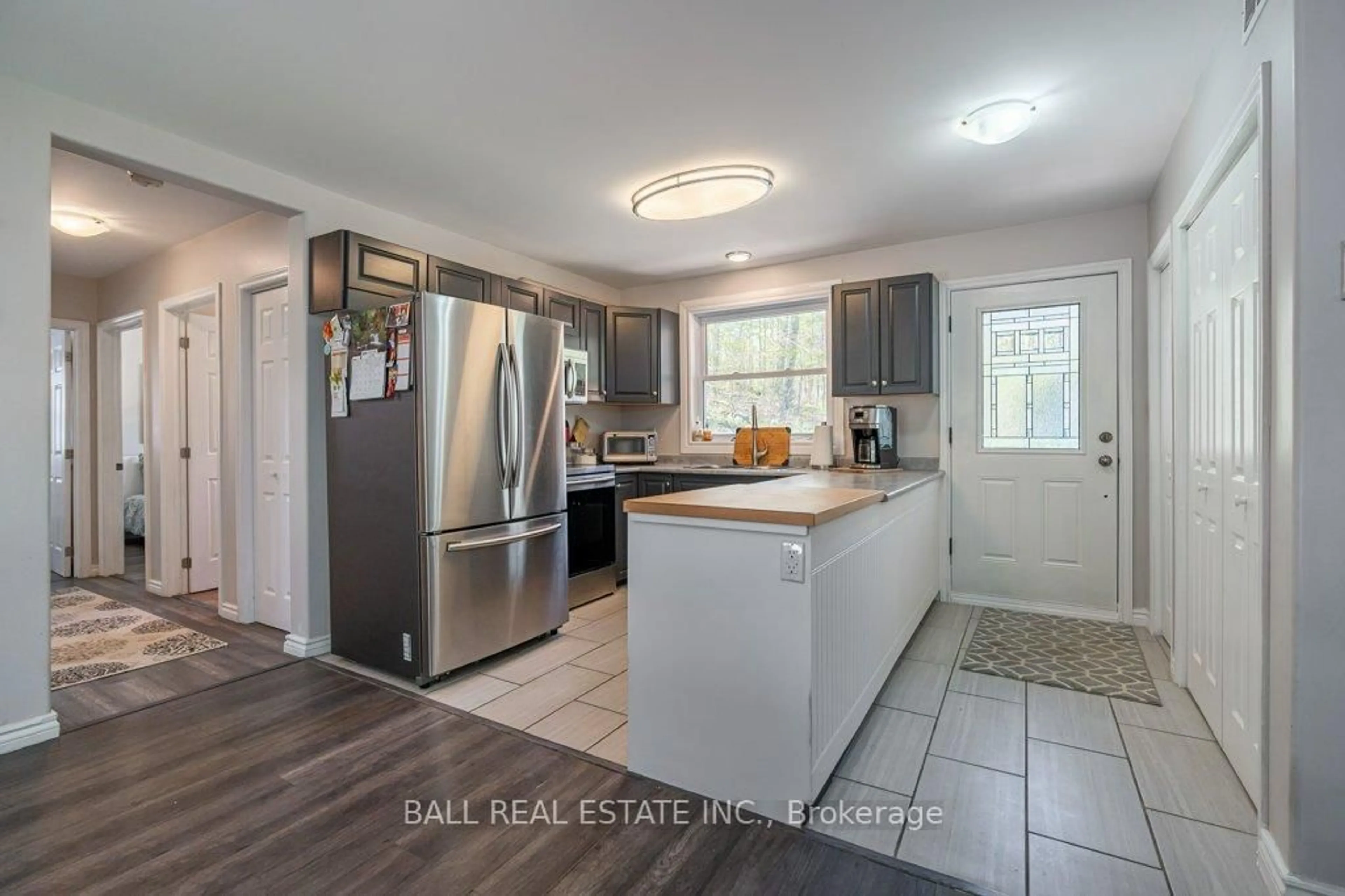 Open concept kitchen, unknown for 75 Woodlawn Dr, Trent Hills Ontario K0L 1Y0