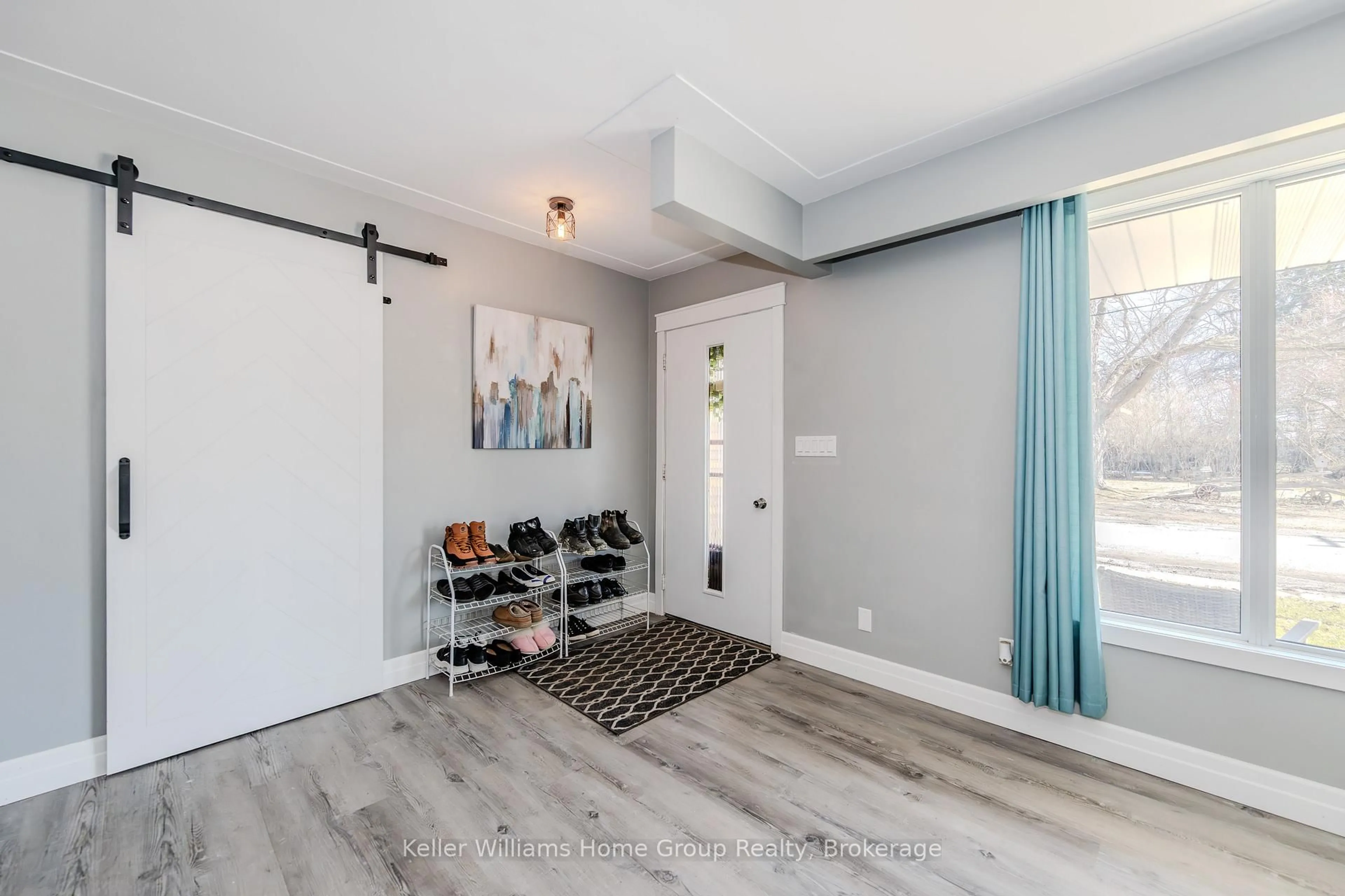 Indoor entryway for 135 LILLICO Ave, North Perth Ontario N4W 2L4