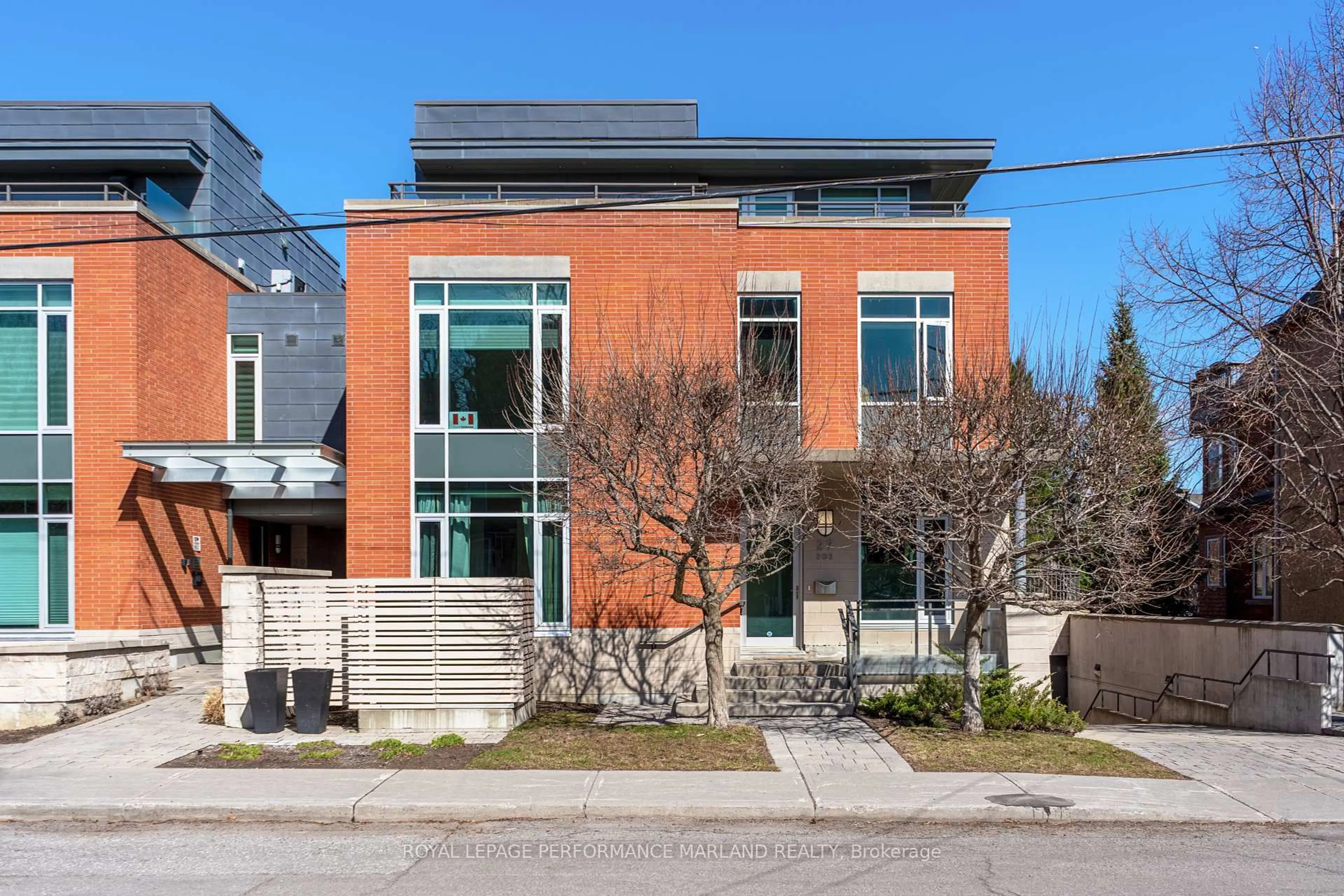Home with brick exterior material, street for 27 First Ave #202, Ottawa Ontario K1S 2G1
