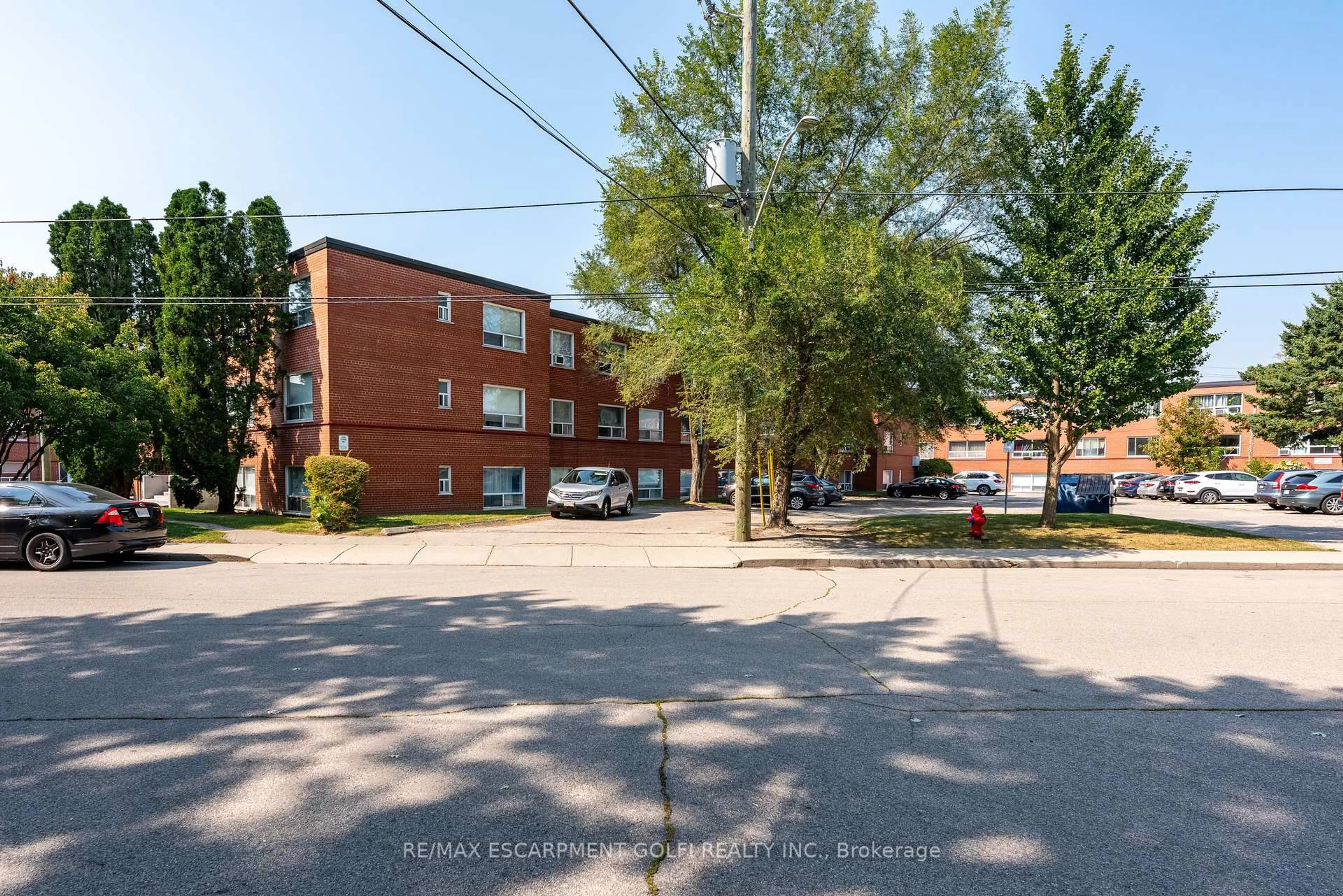 Patio, street for 37 Mericourt Rd #208, Hamilton Ontario L8S 2N5