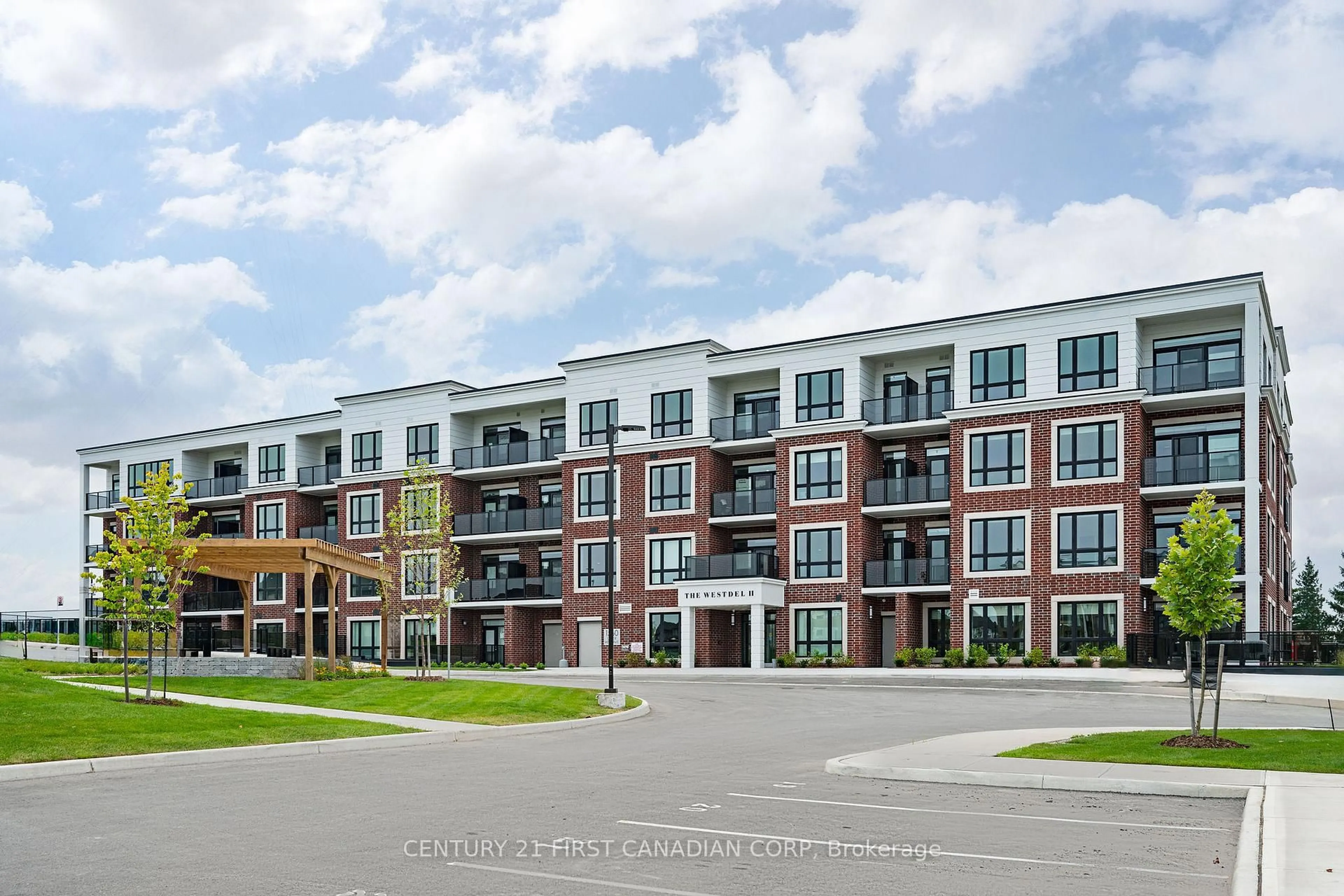 Patio, building for 1560 Upper West Ave #409, London South Ontario N6K 4P9