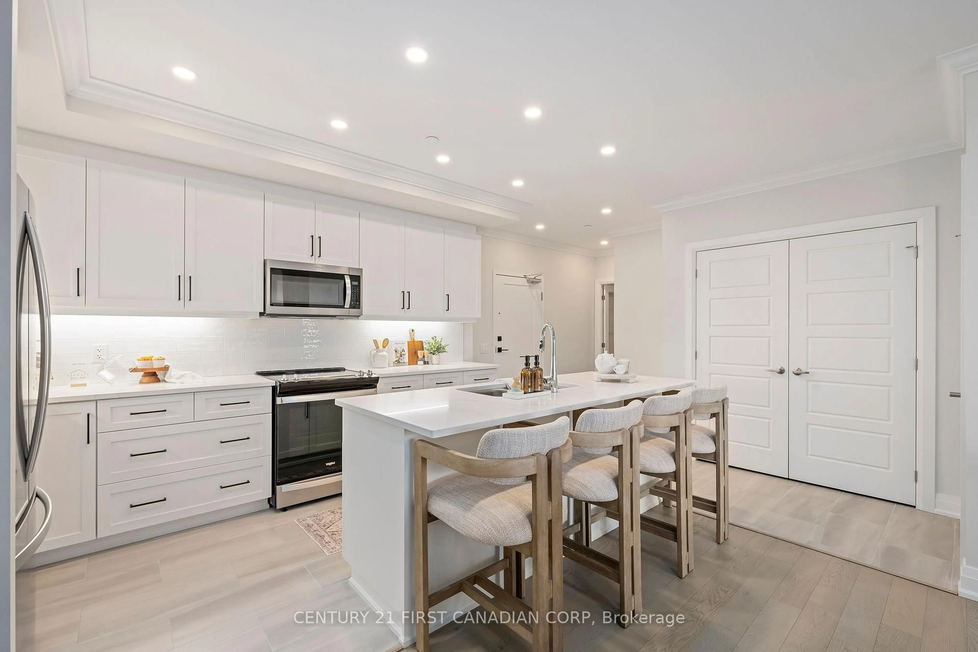 Open concept kitchen, ceramic/tile floor for 1560 Upper West Ave #409, London South Ontario N6K 4P9